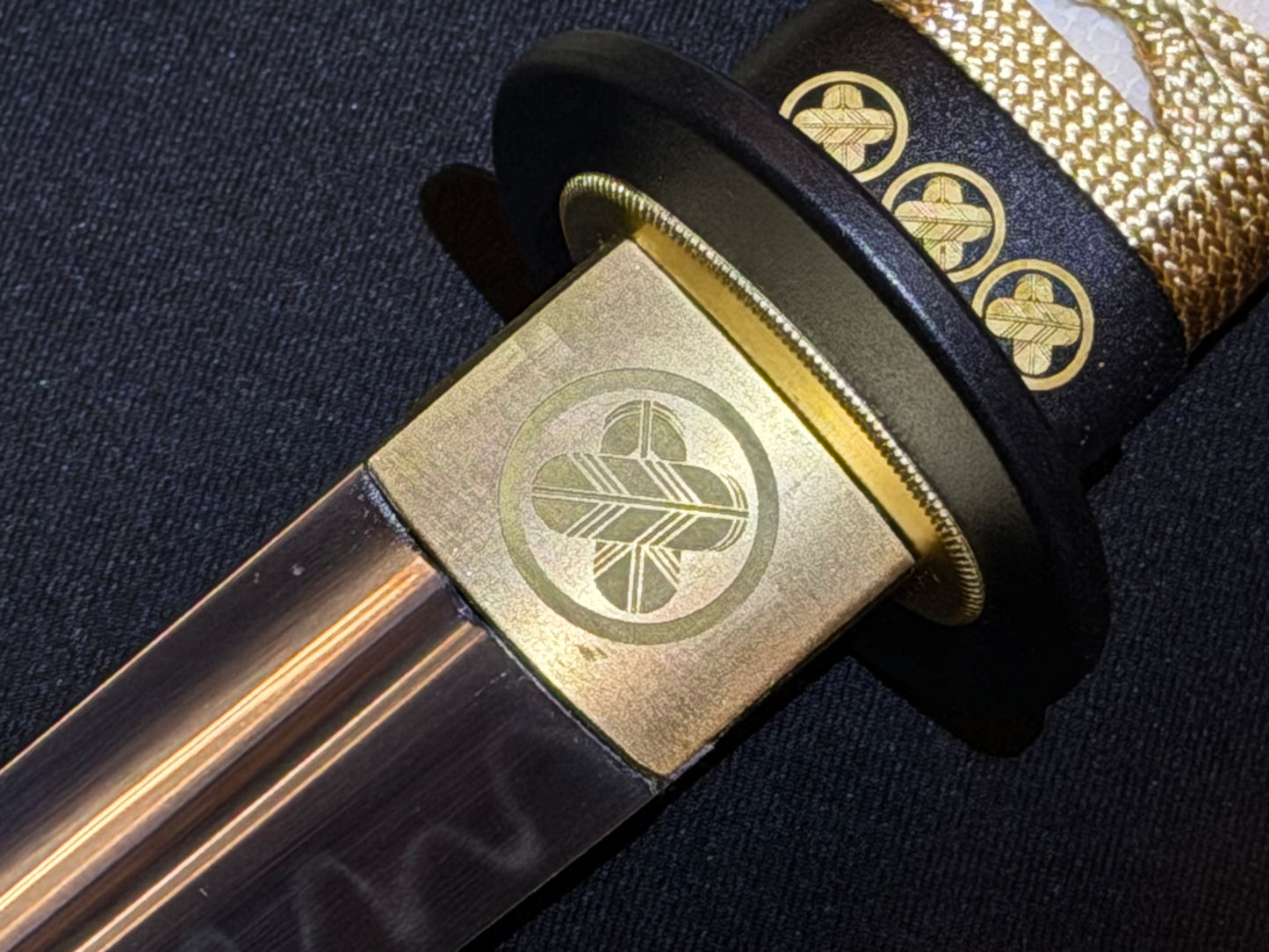 Phoenix Armory Tanto - Golden Hawk Kanmuri Otoshi Zukuri T10