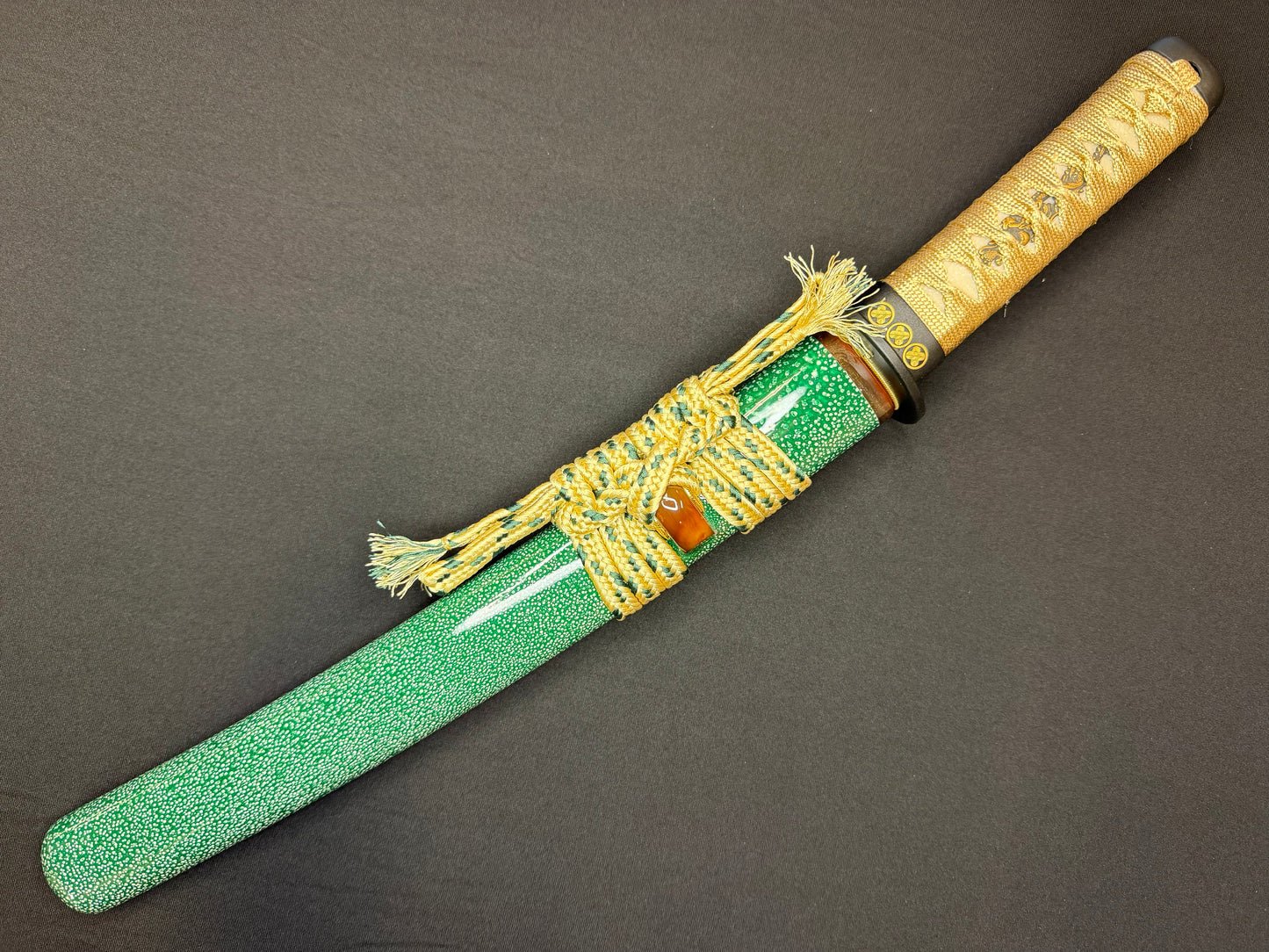 Phoenix Armory Tanto - Golden Hawk Kanmuri Otoshi Zukuri T10