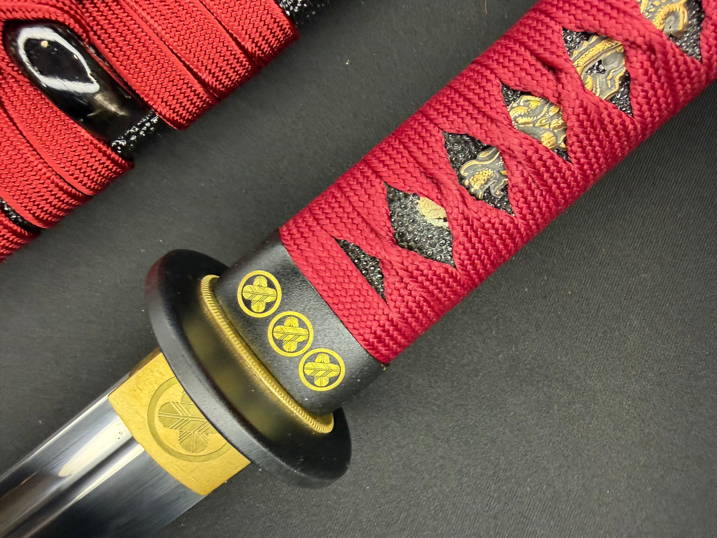 Phoenix Armory Tanto - Crimson Hawk Kanmuri Otoshi Zukuri T10