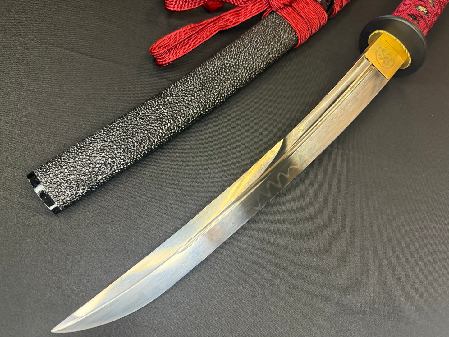 Phoenix Armory Tanto - Crimson Hawk Kanmuri Otoshi Zukuri T10