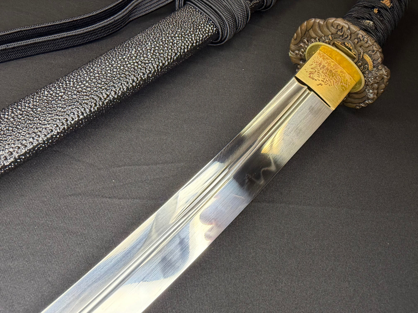 Phoenix Armory Tanto - Dark Tide Kanmuri Otoshi Zukuri T10