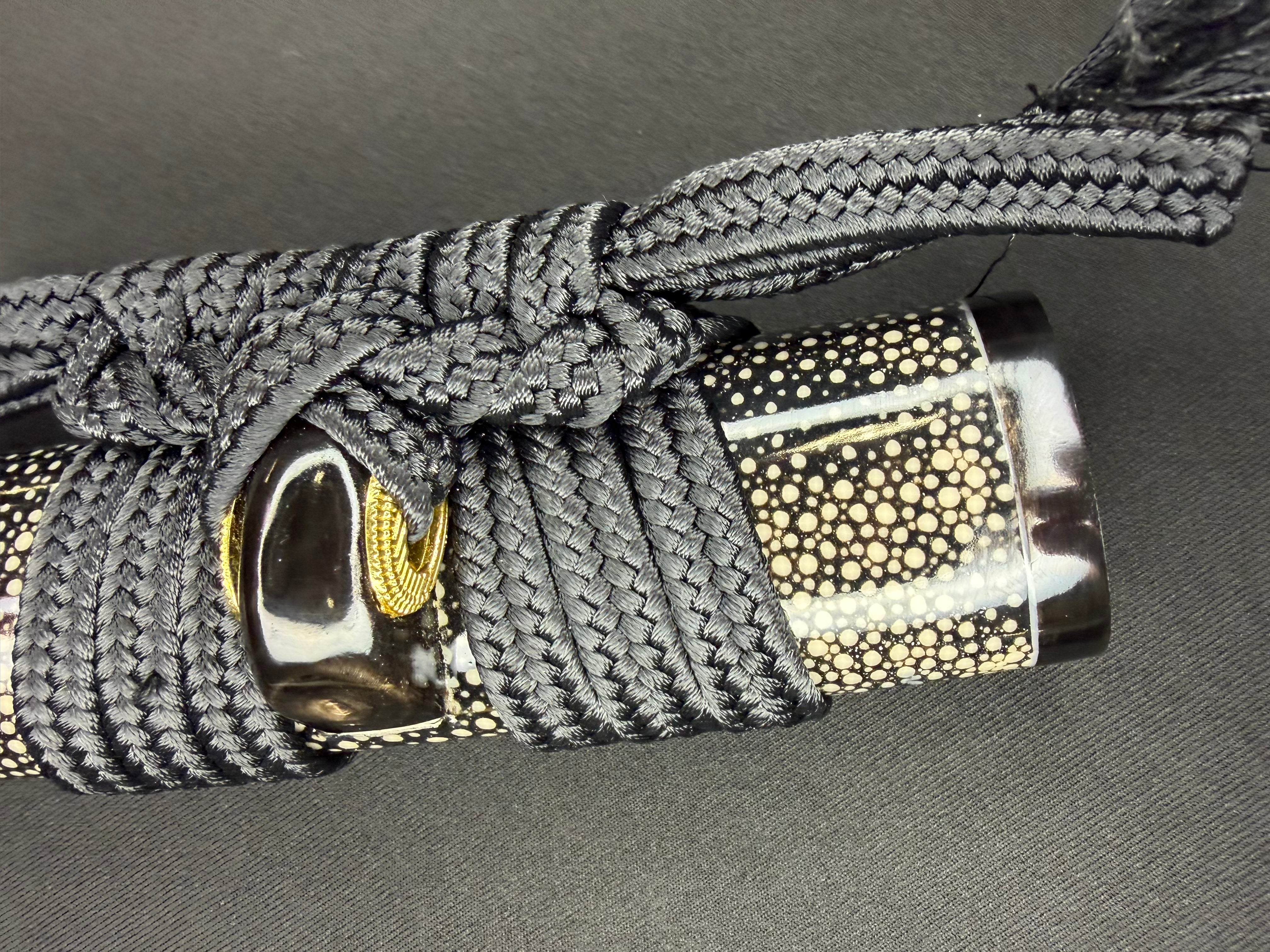 Phoenix Armory Hamidashi Tanto - Gilded Raven T10 Hira Zukuri Choji Hamon