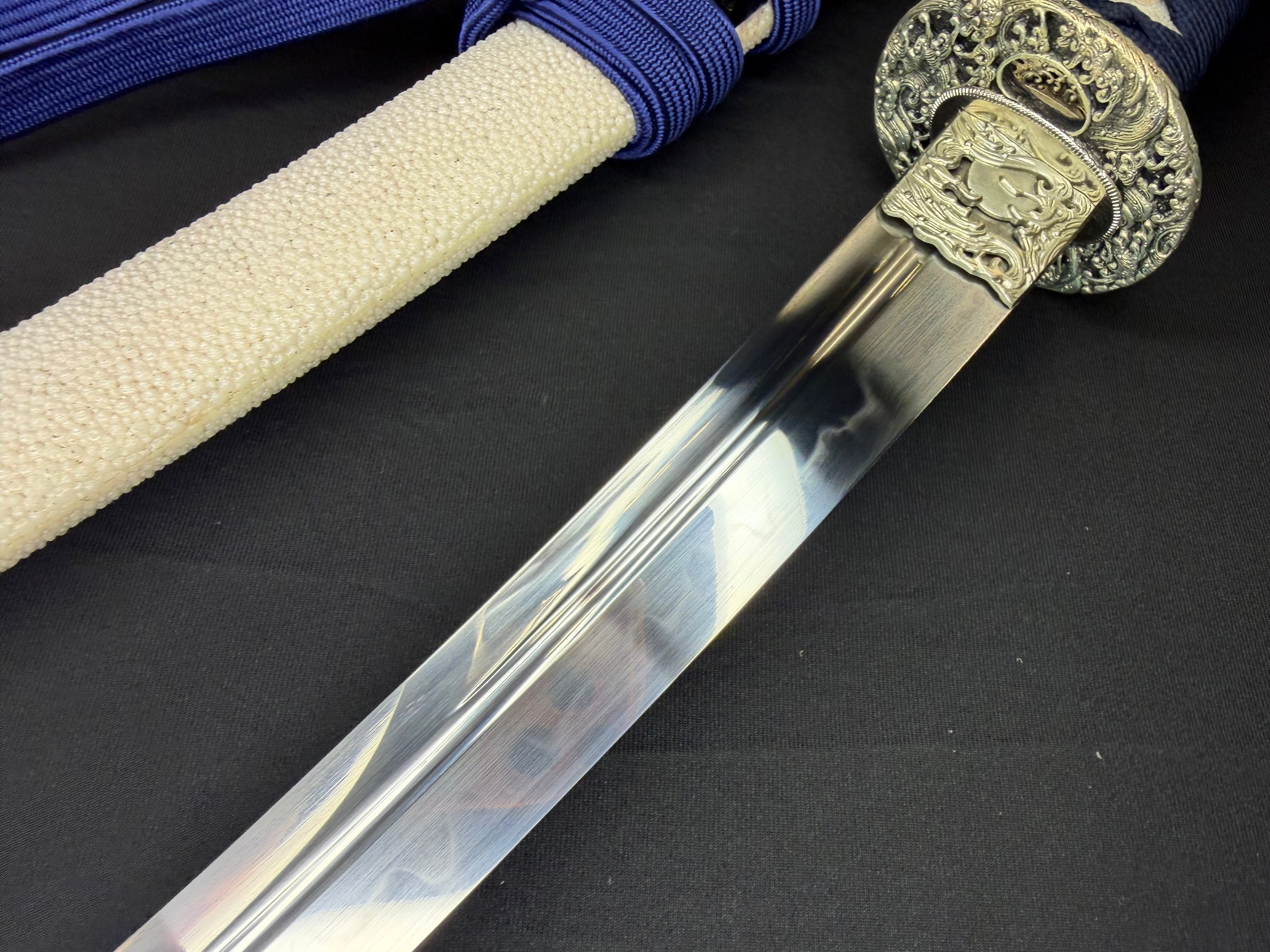 Phoenix Armory Tanto - Wavebreaker Kanmuri Otoshi Zukuri T10