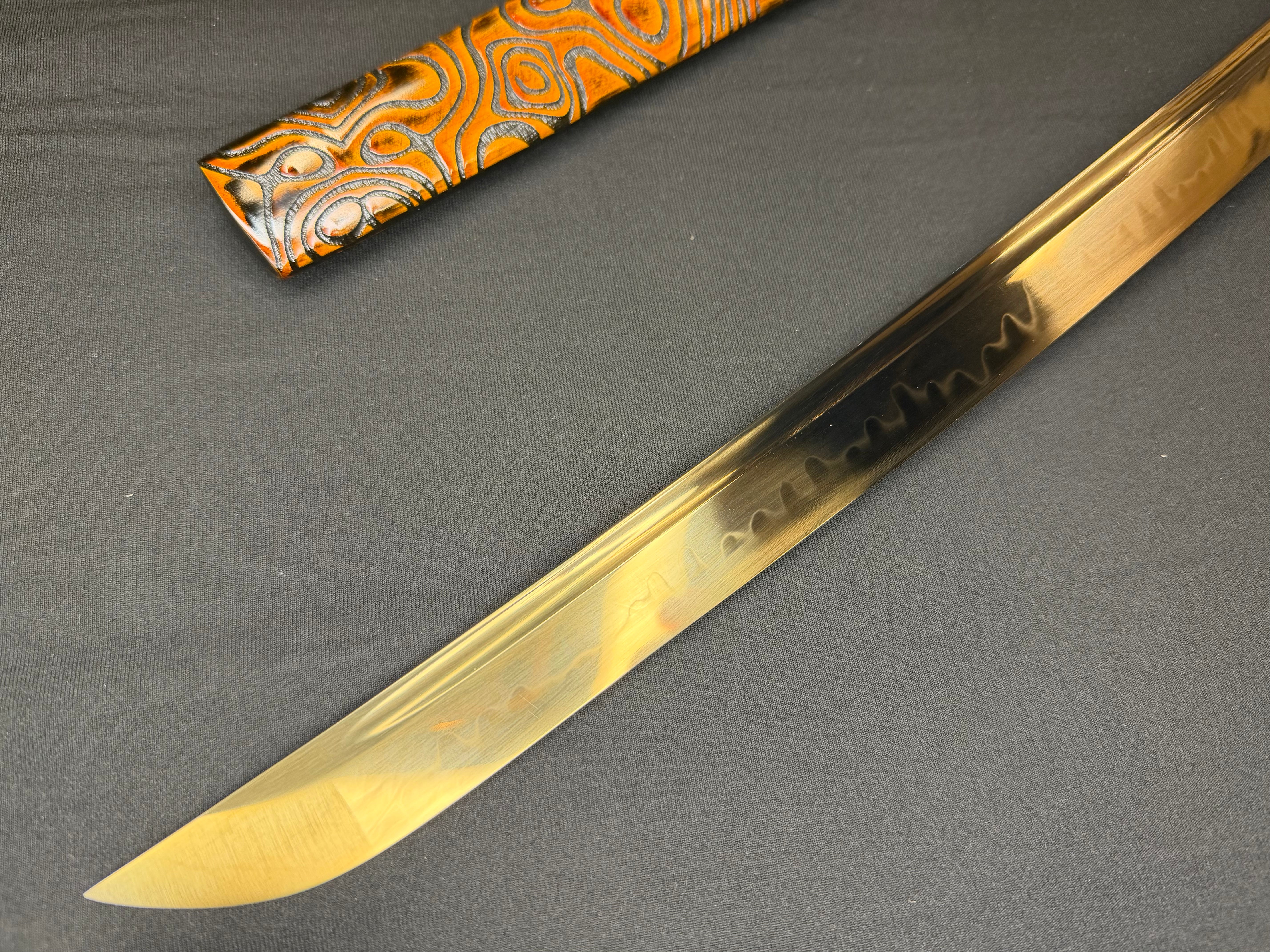 Phoenix Armory Katana - Golden Sentinel T10