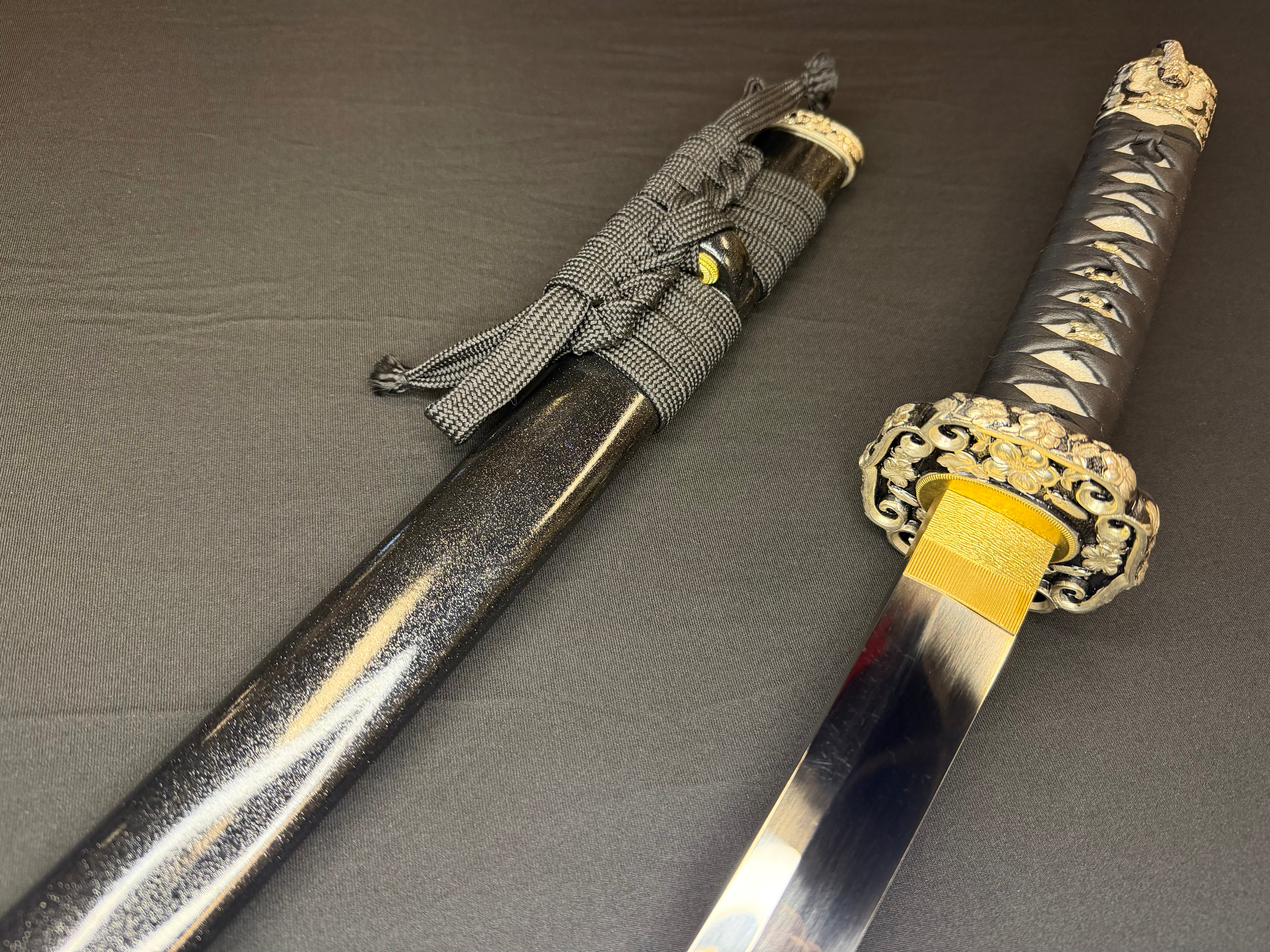 Cloudhammer Naga Wakizashi - Onyx Cherry S5e