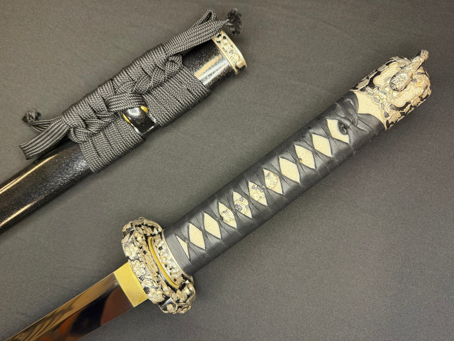 Cloudhammer Naga Wakizashi - Onyx Cherry S5e