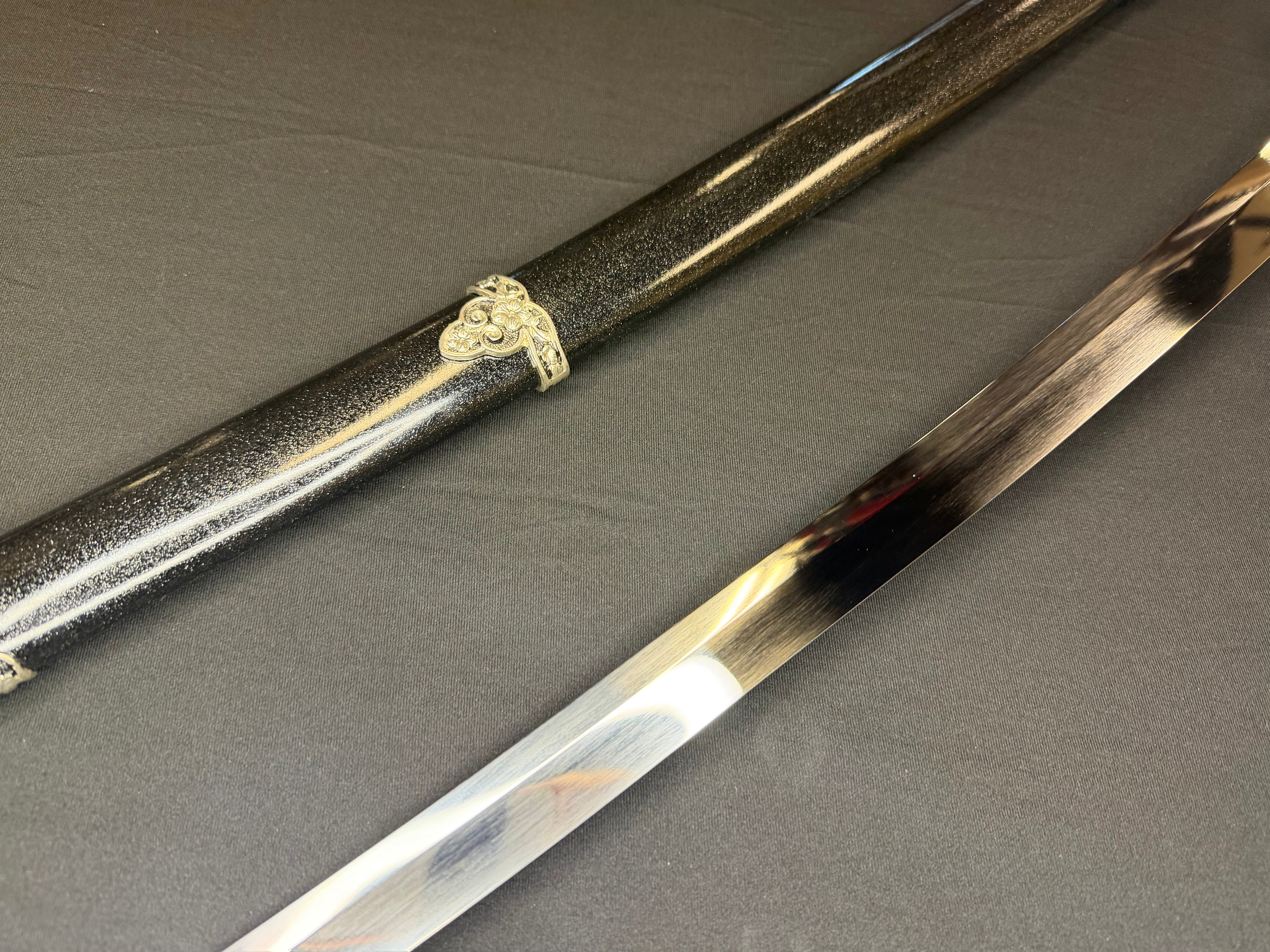 Cloudhammer Naga Wakizashi - Onyx Cherry S5e
