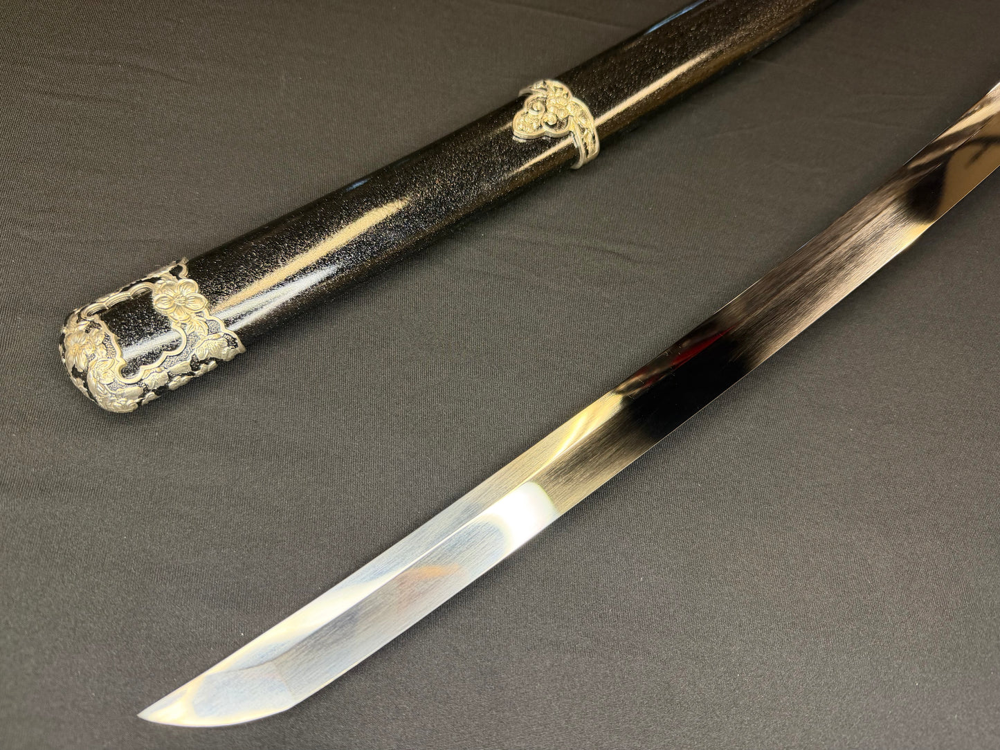 Cloudhammer Naga Wakizashi - Onyx Cherry S5e