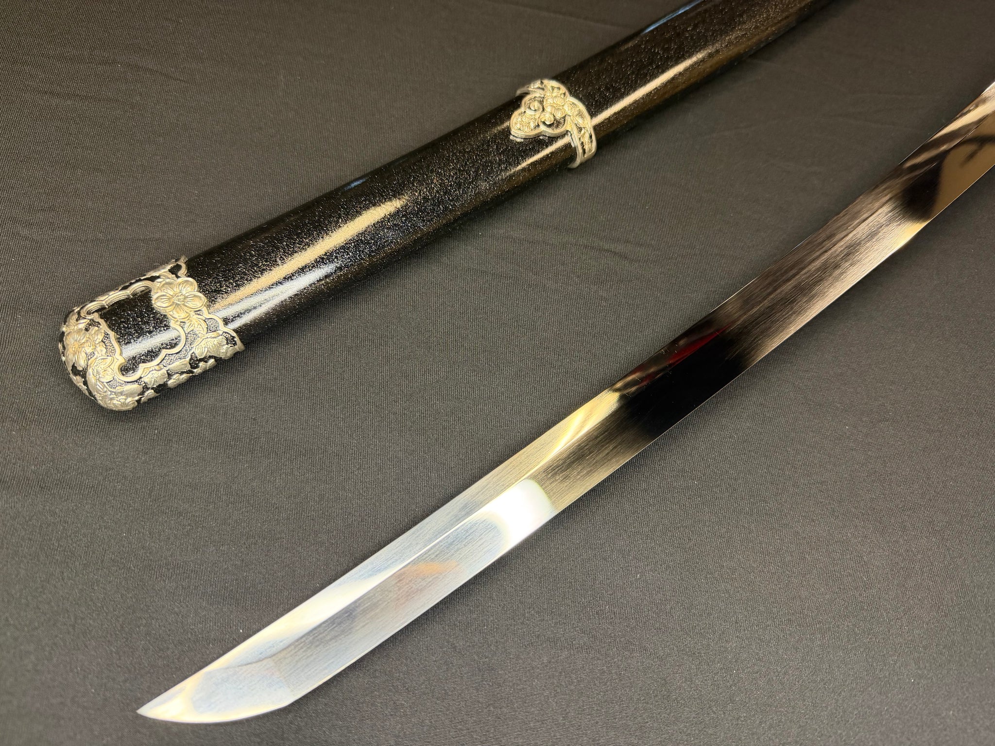 Cloudhammer Naga Wakizashi - Onyx Cherry S5e