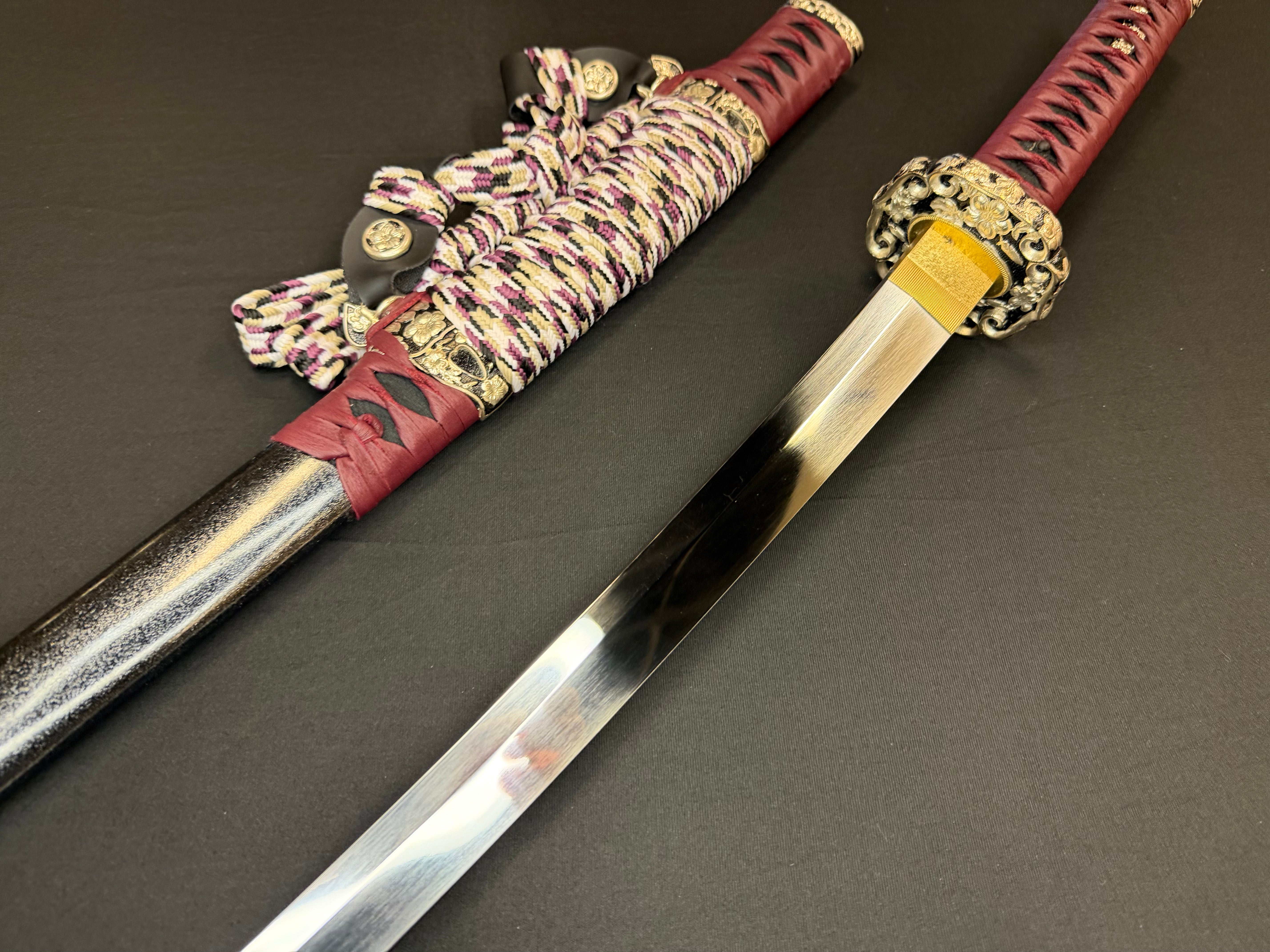 Cloudhammer Kodachi - Crimson Cherry S5e in Tachi Koshirae