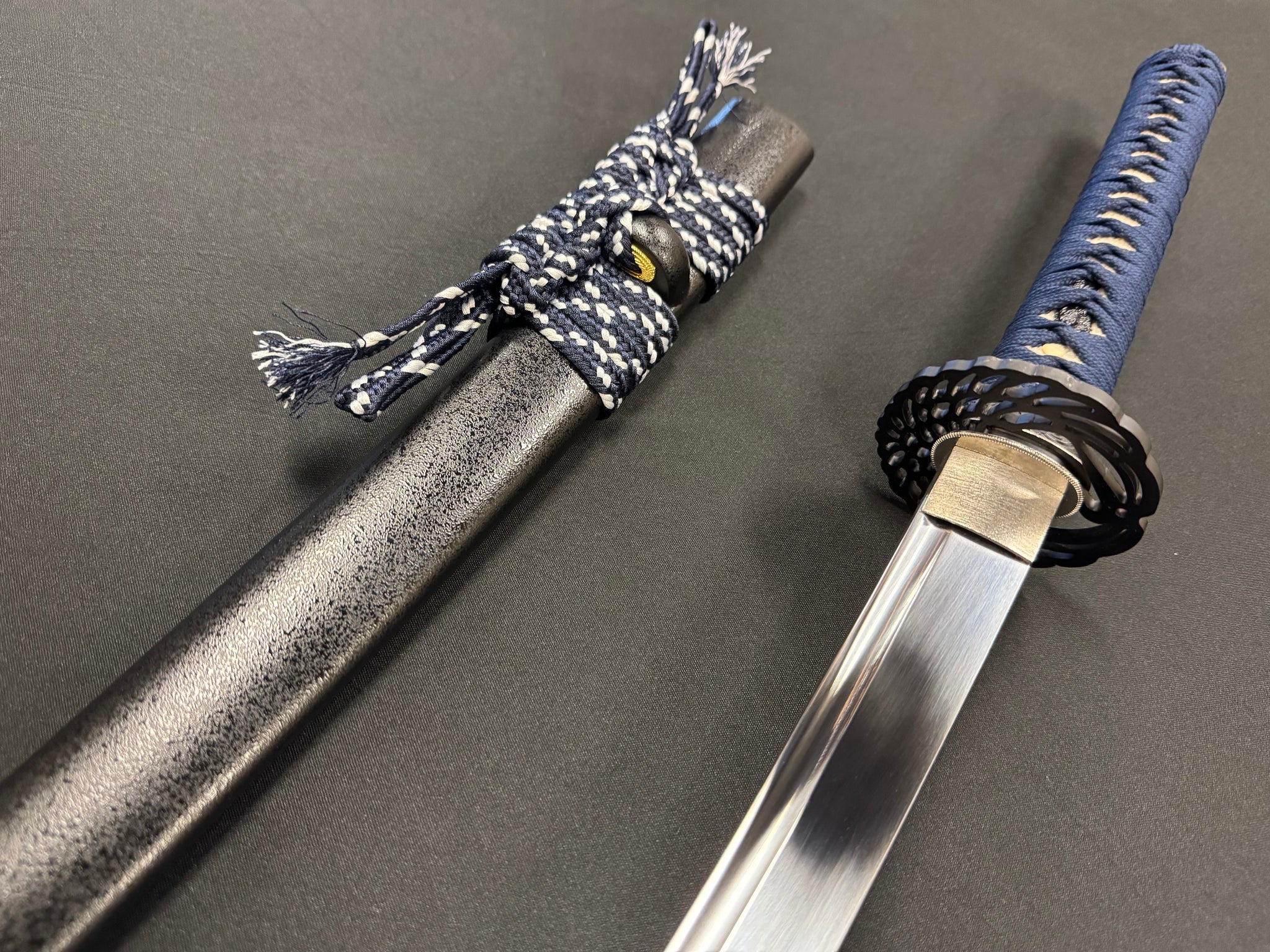 PREORDER Phoenix Armory Katana - Featherlight Crane 65M