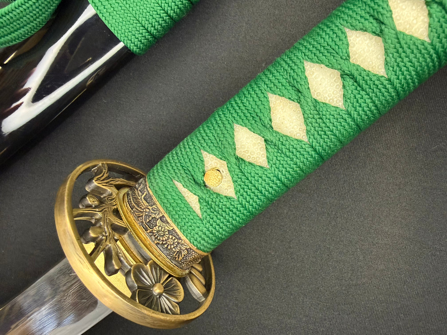 Legacy Blades Nodachi - Jade Crescent Folded Steel