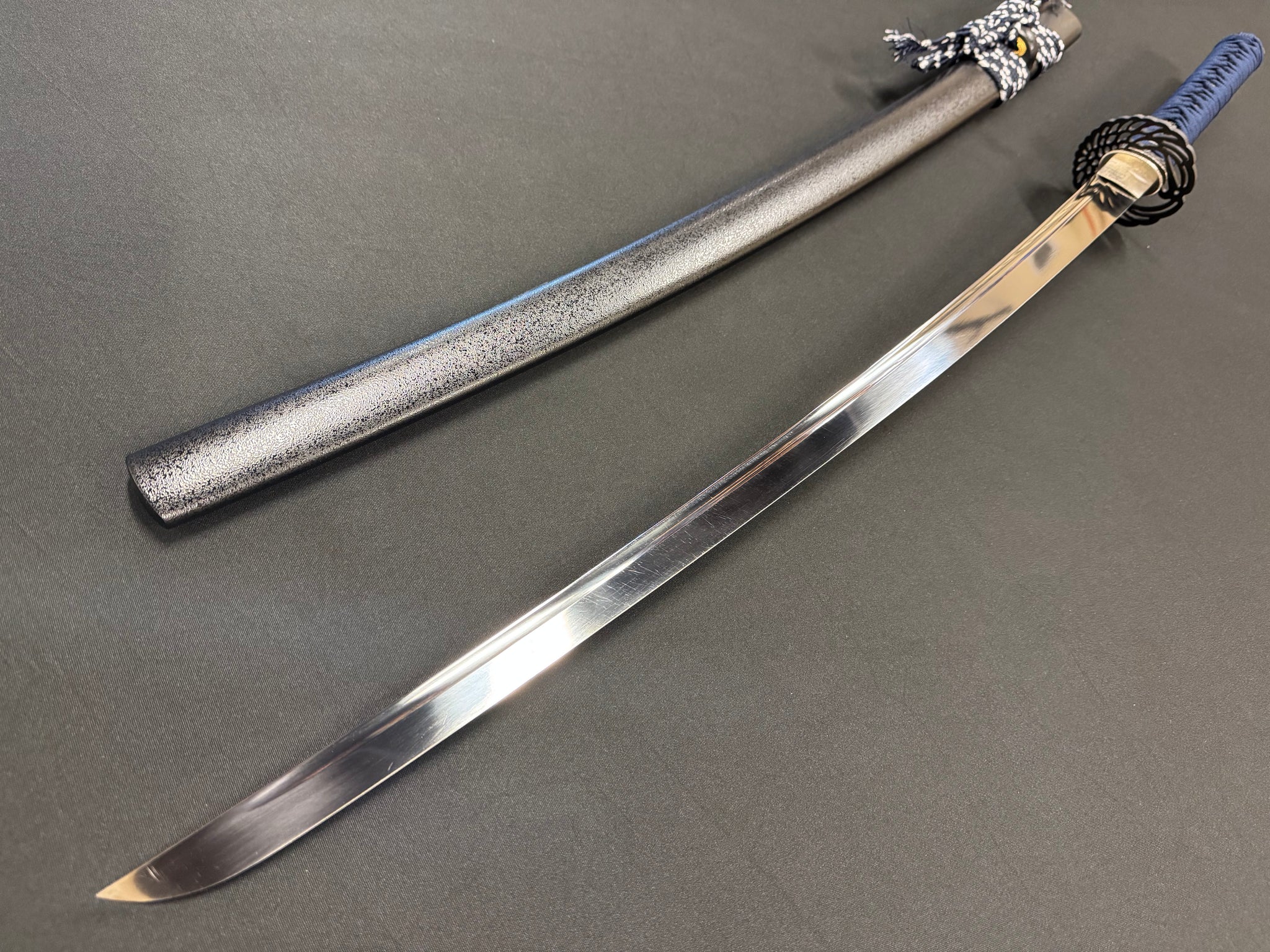 PREORDER Phoenix Armory Katana - Featherlight Crane 65M