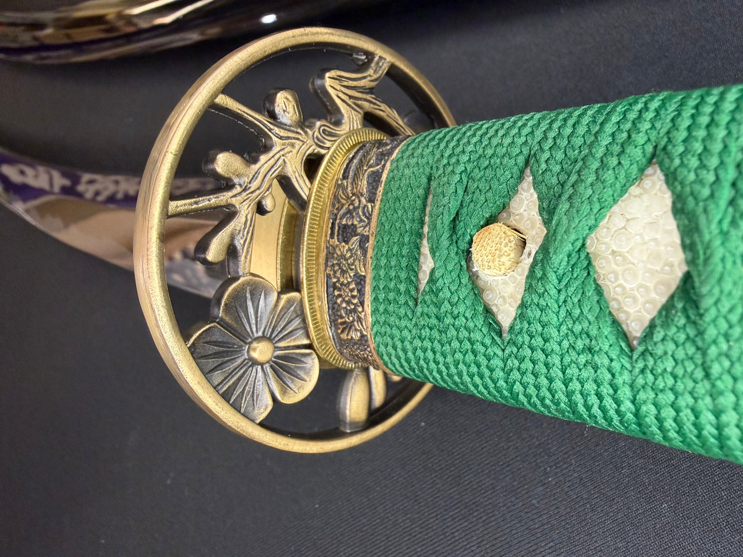 Legacy Blades Nodachi - Jade Crescent Folded Steel