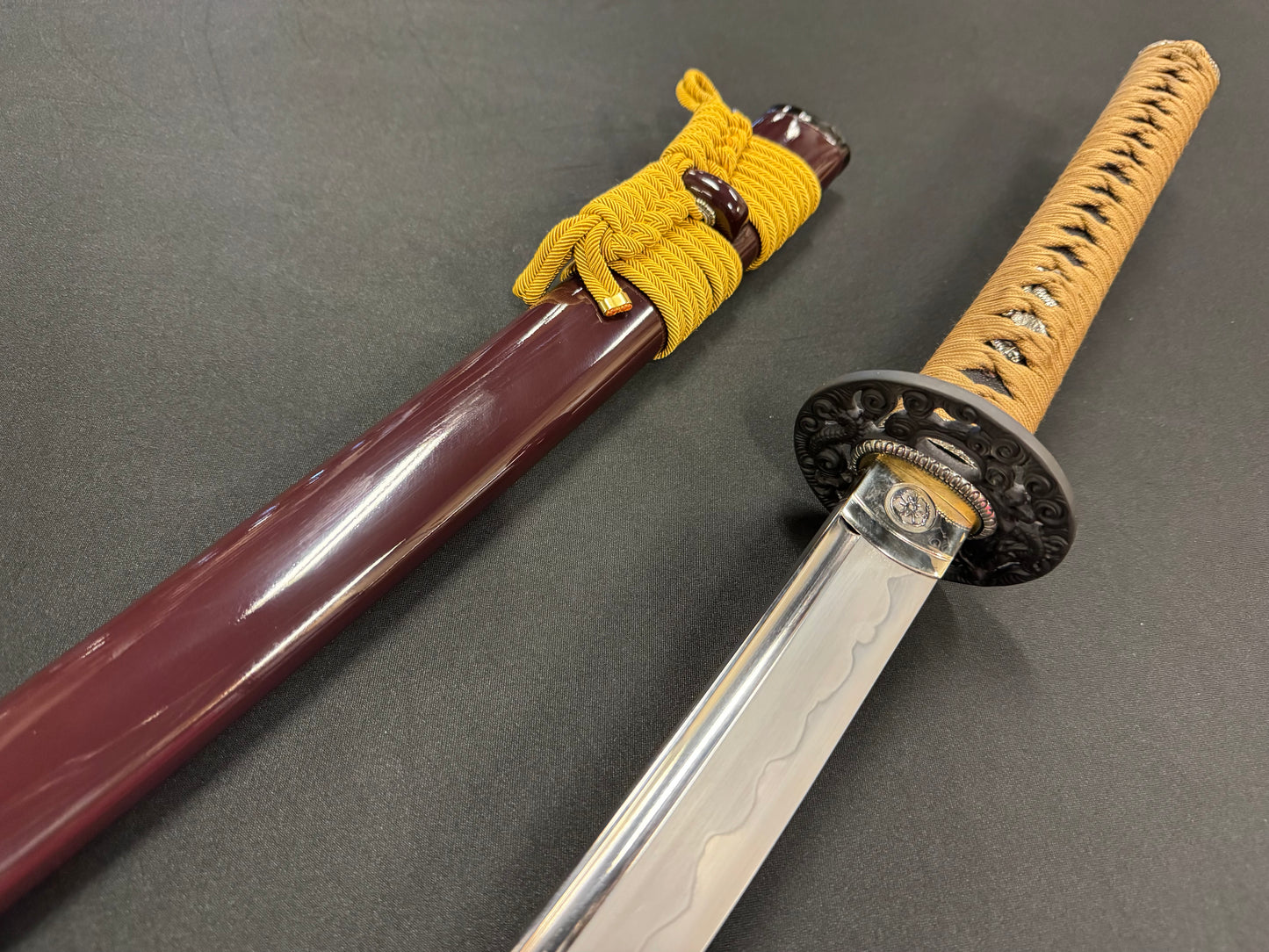 MADE-TO-ORDER Thaitsuki Katana - Kumori 1095