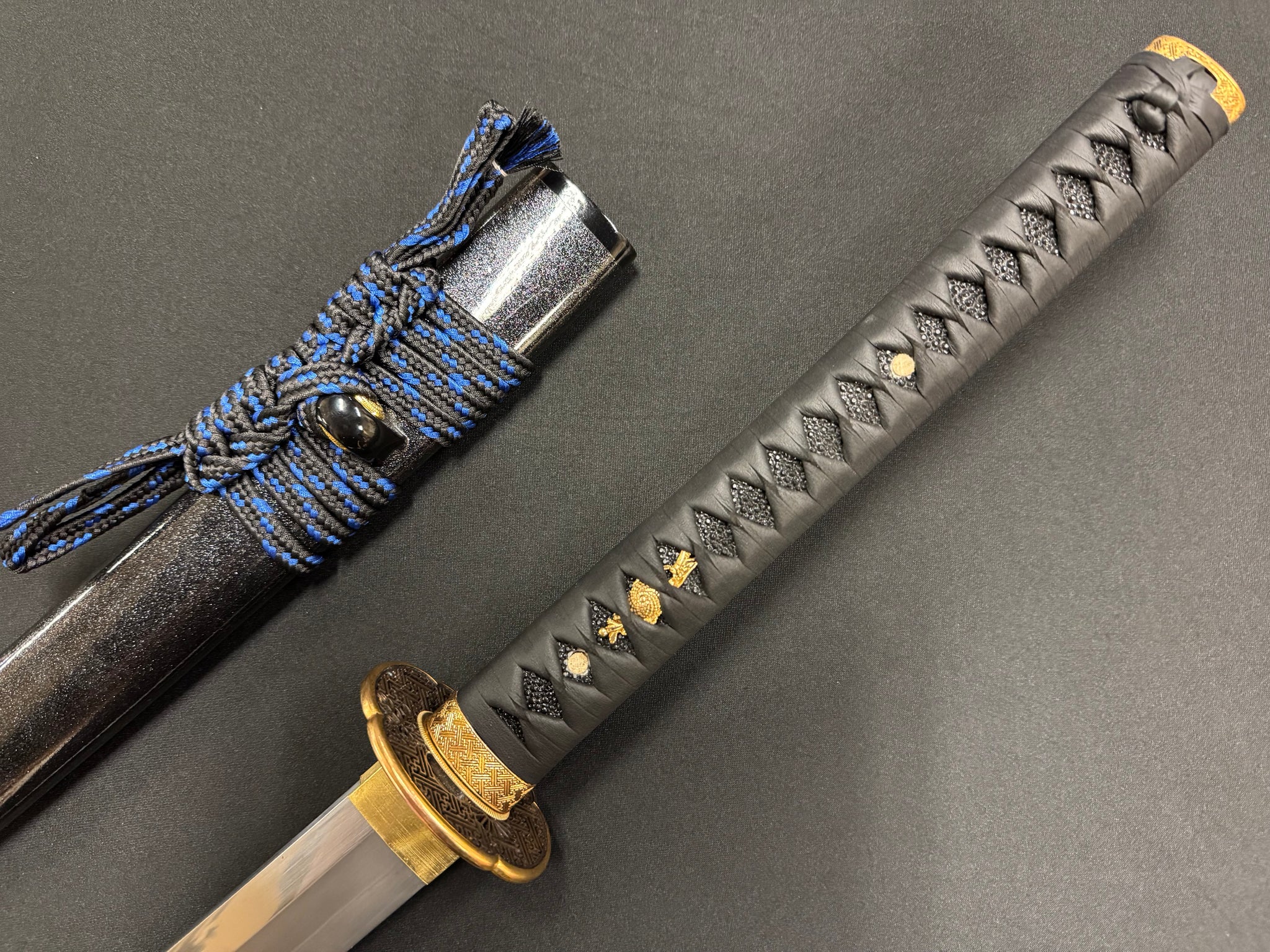 Cloudhammer Titan Series O-Katana - Golden Lattice SX105v 84 cm Blade 40 mm Wide