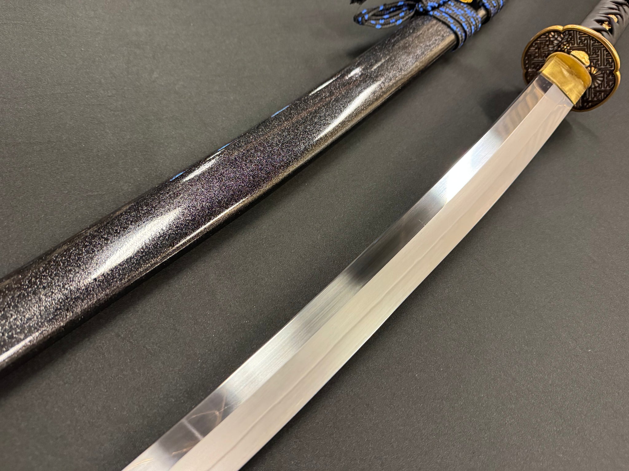 Cloudhammer Titan Series O-Katana - Golden Lattice SX105v 84 cm Blade 40 mm Wide