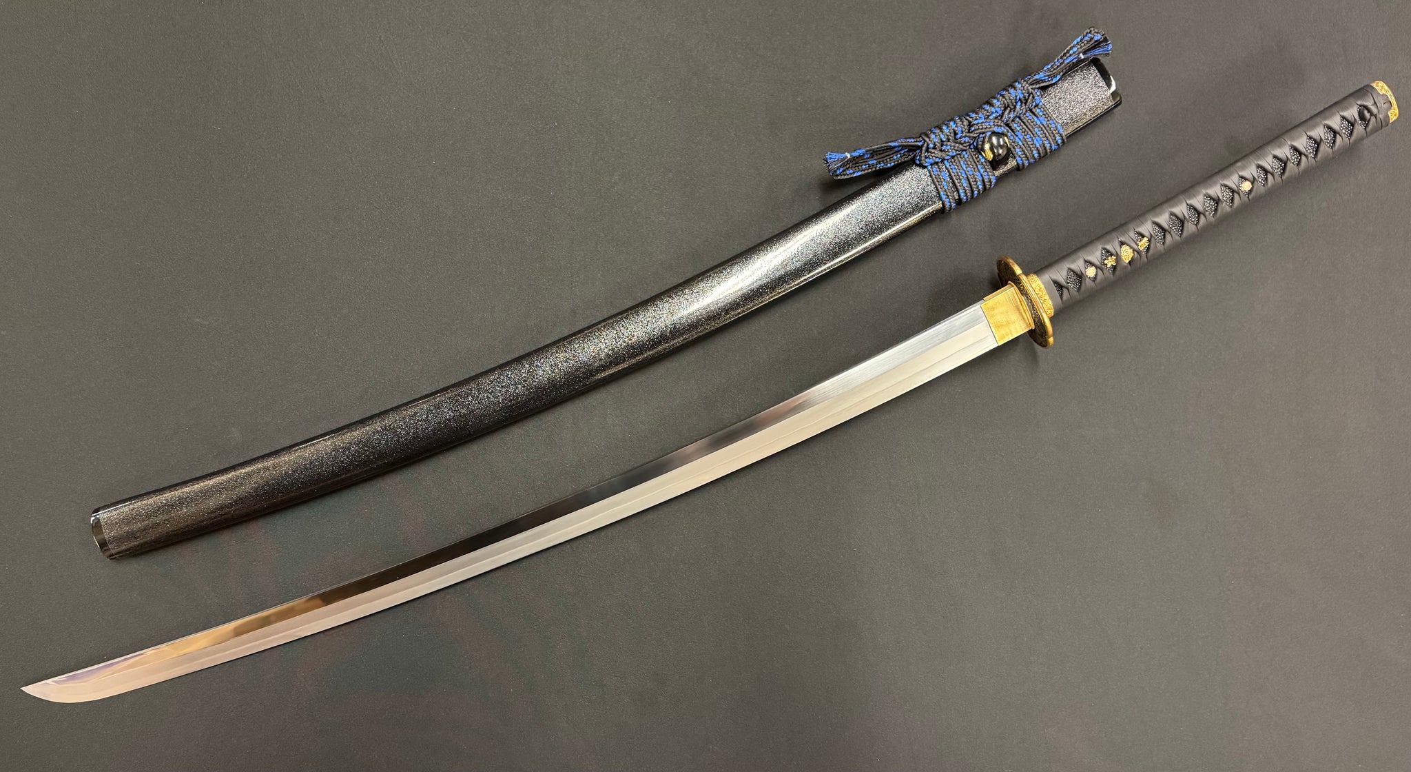 Cloudhammer Titan Series O-Katana - Golden Lattice SX105v 84 cm Blade 40 mm Wide