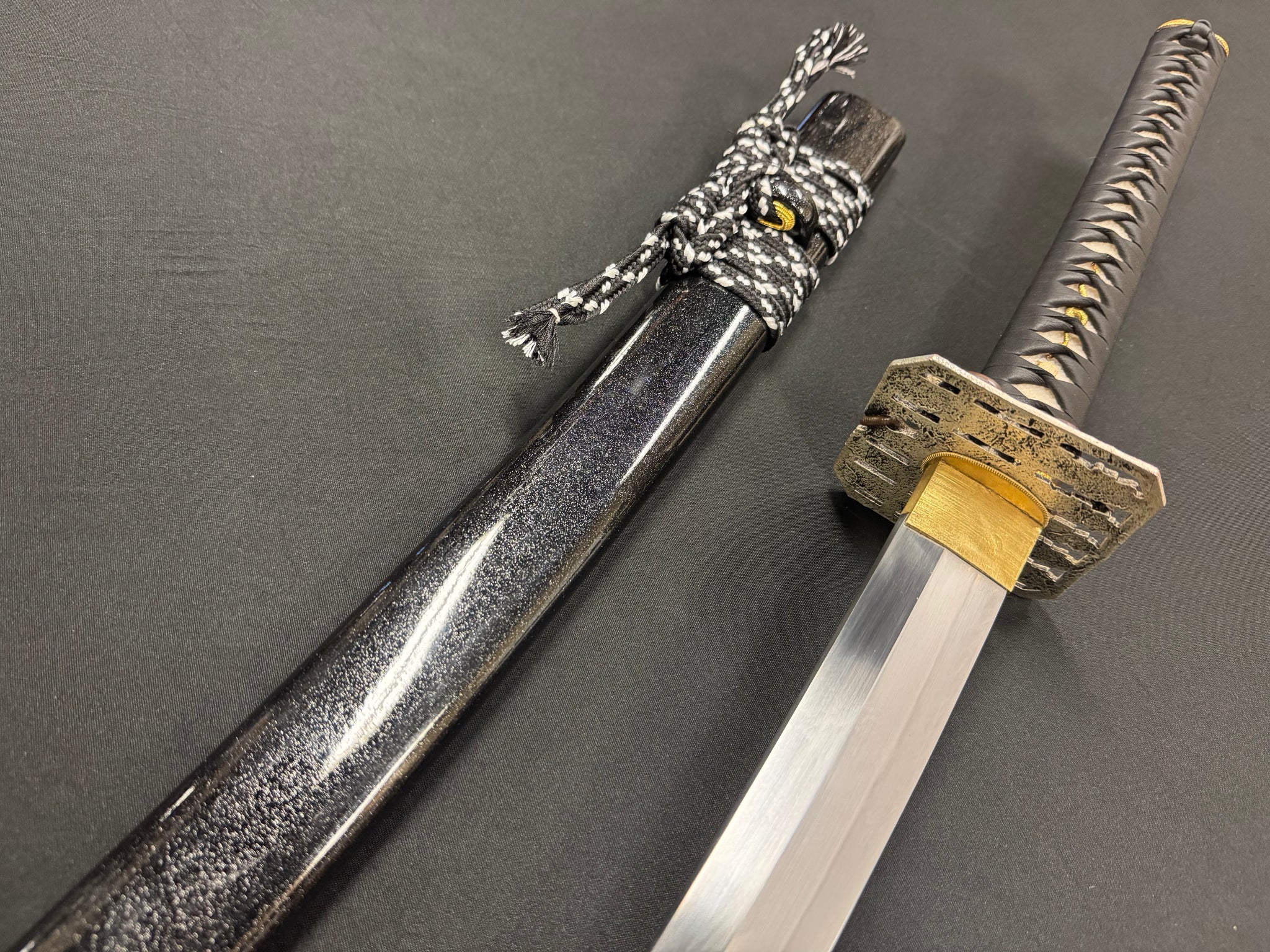 Cloudhammer Titan Series O-Katana - Silver Serpent SX105v 84 cm Blade 40 mm Wide