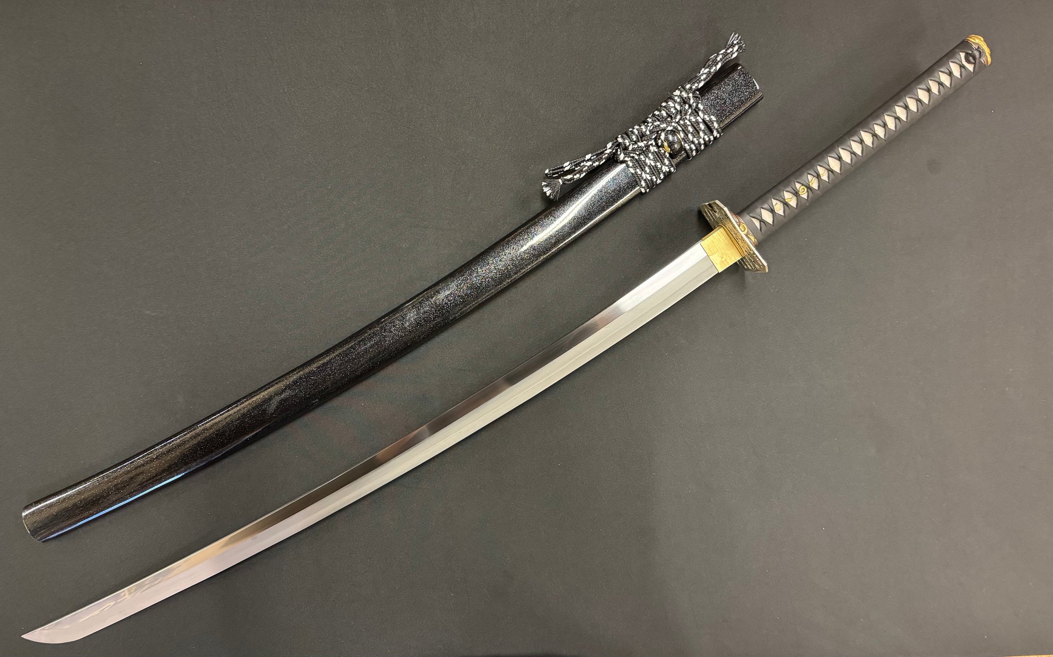 Cloudhammer Titan Series O-Katana - Silver Serpent SX105v 84 cm Blade 40 mm Wide