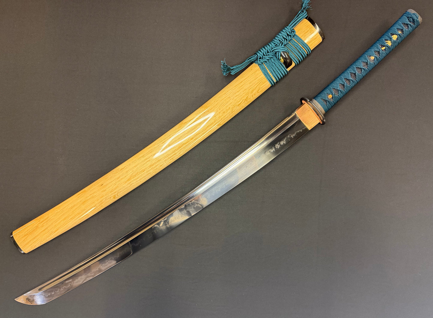 Legacy Steel O-Katana Titan Stout - Bamboo Mat with Bo-hi, Choji Hamon, 1095 clay tempered