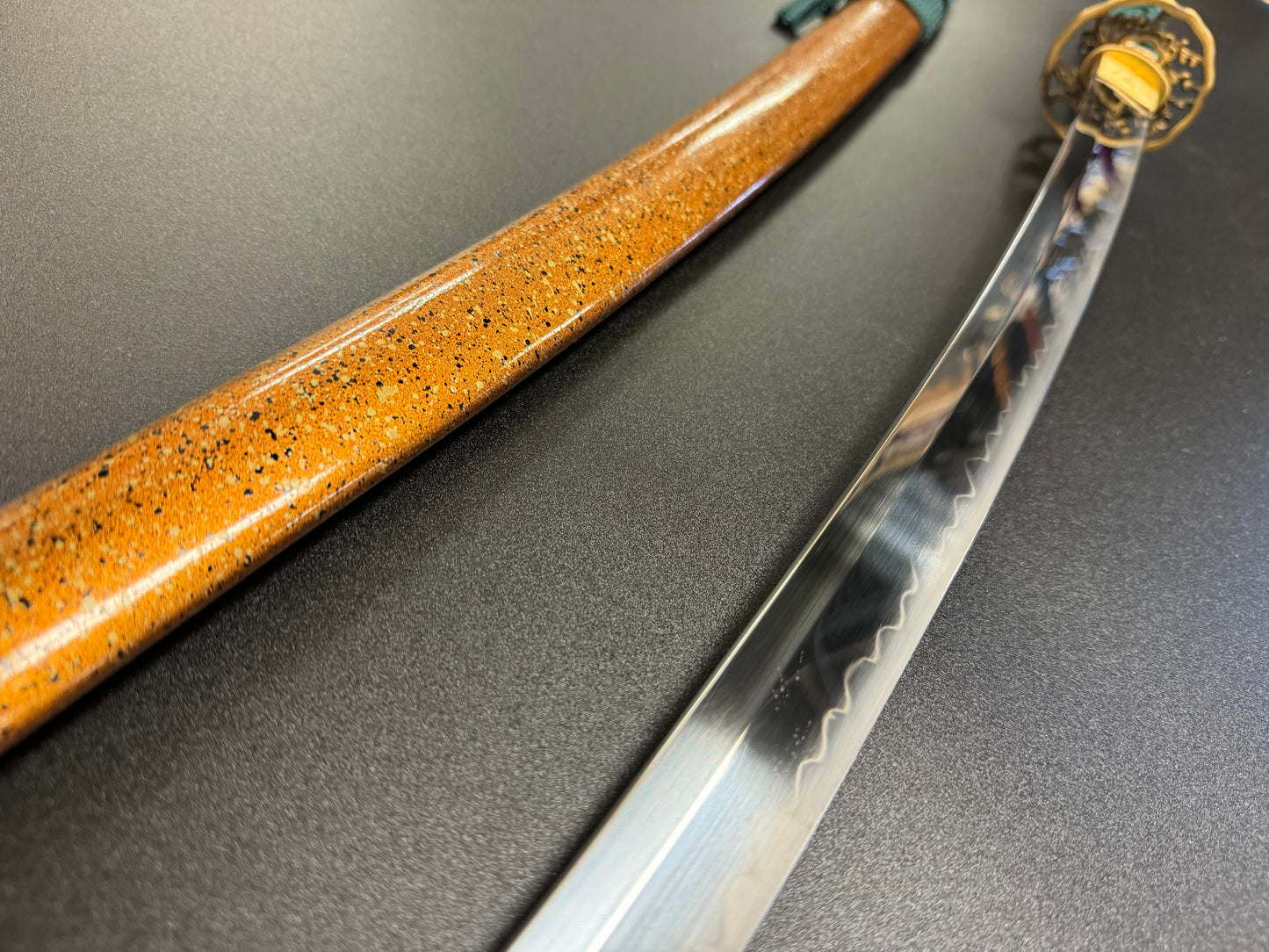 Moritaka Razor Katana - Sun Cherry   - T10 Clay-Tempered Hadori Polish