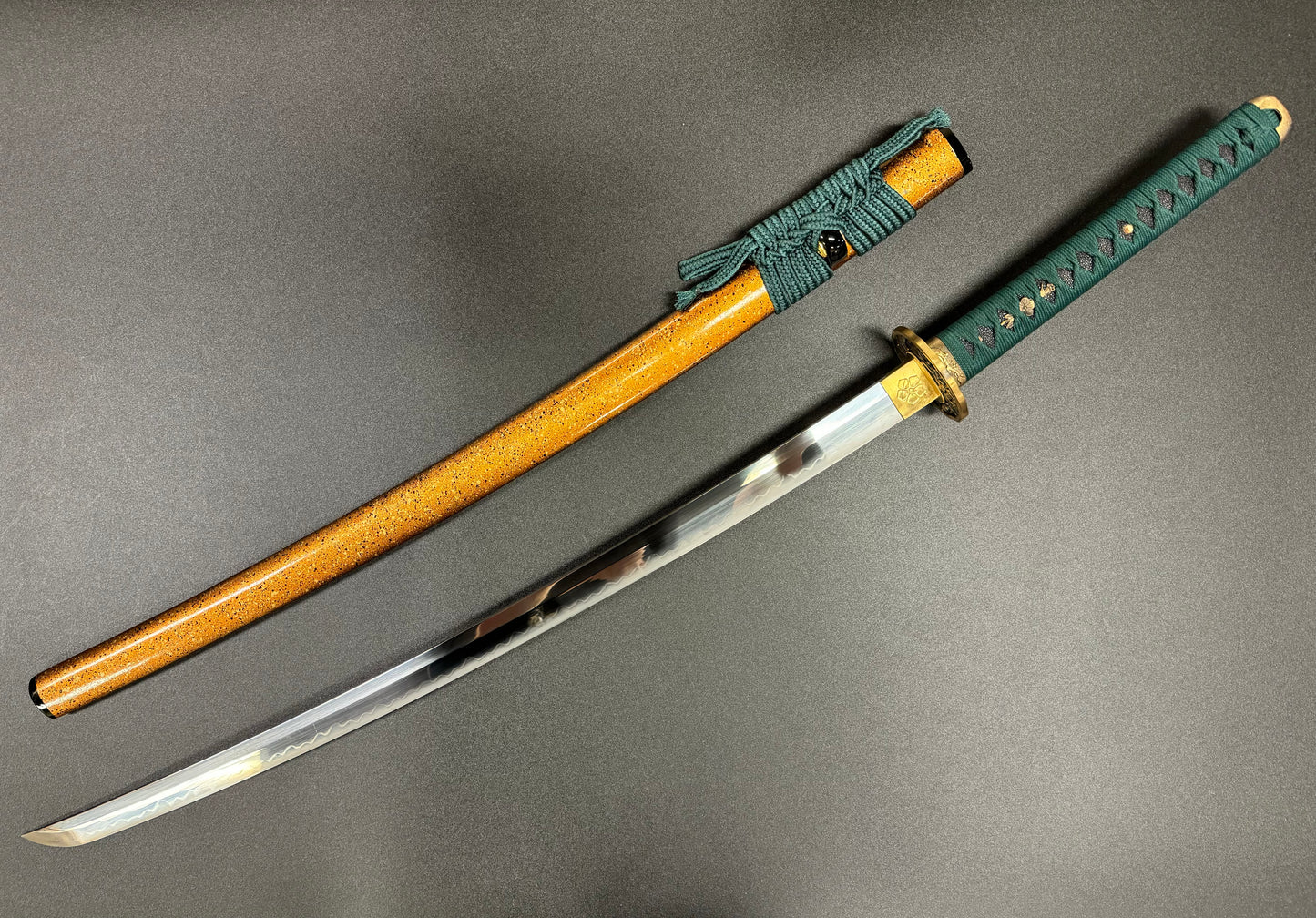 Moritaka Razor Katana - Sun Cherry   - T10 Clay-Tempered Hadori Polish