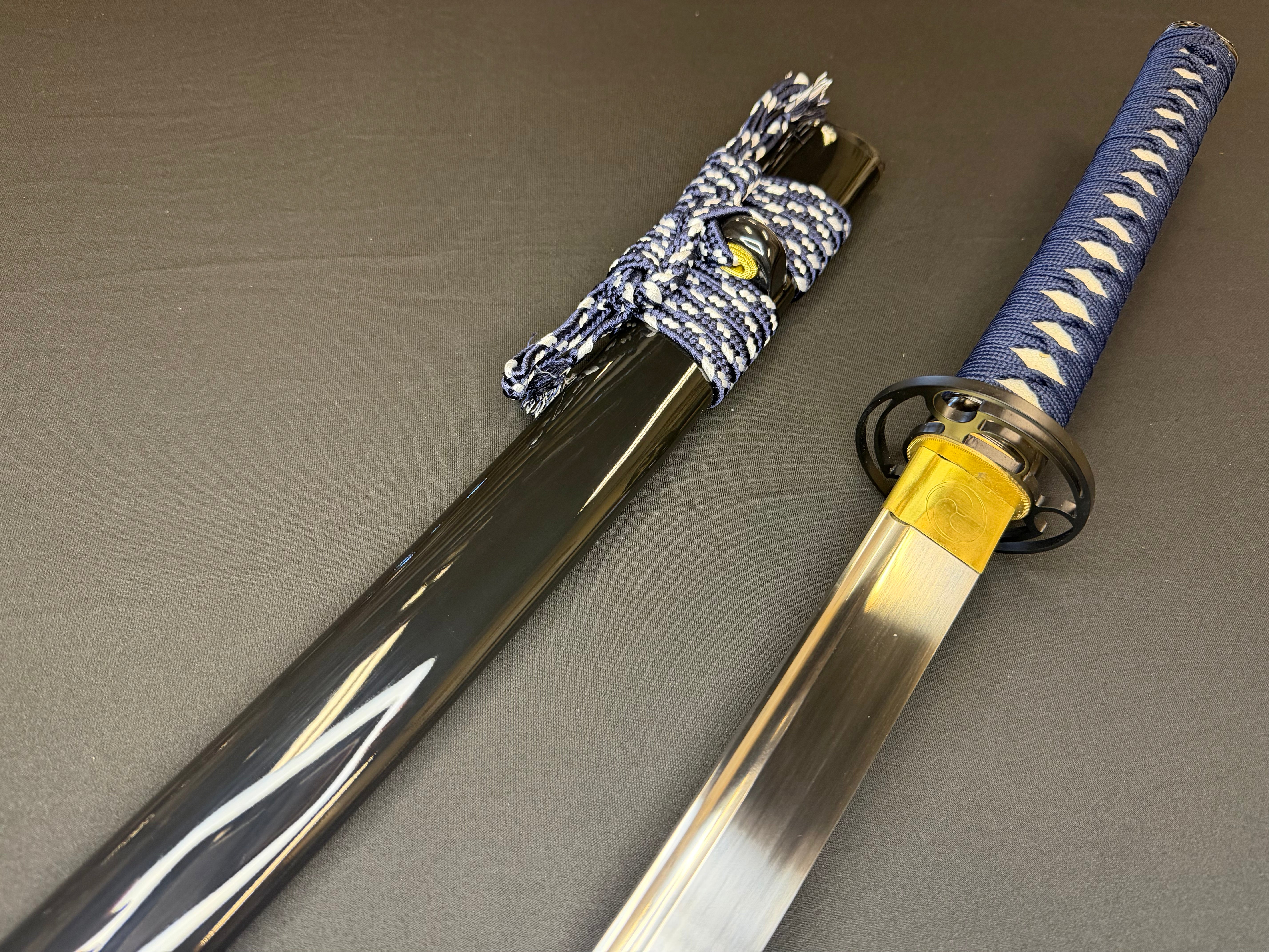 PRE-ORDER Phoenix Armory Samgakdo -  Korean Mat Cutter - Blue Mitsudomoe 65Mn Spring Steel Bo-hi