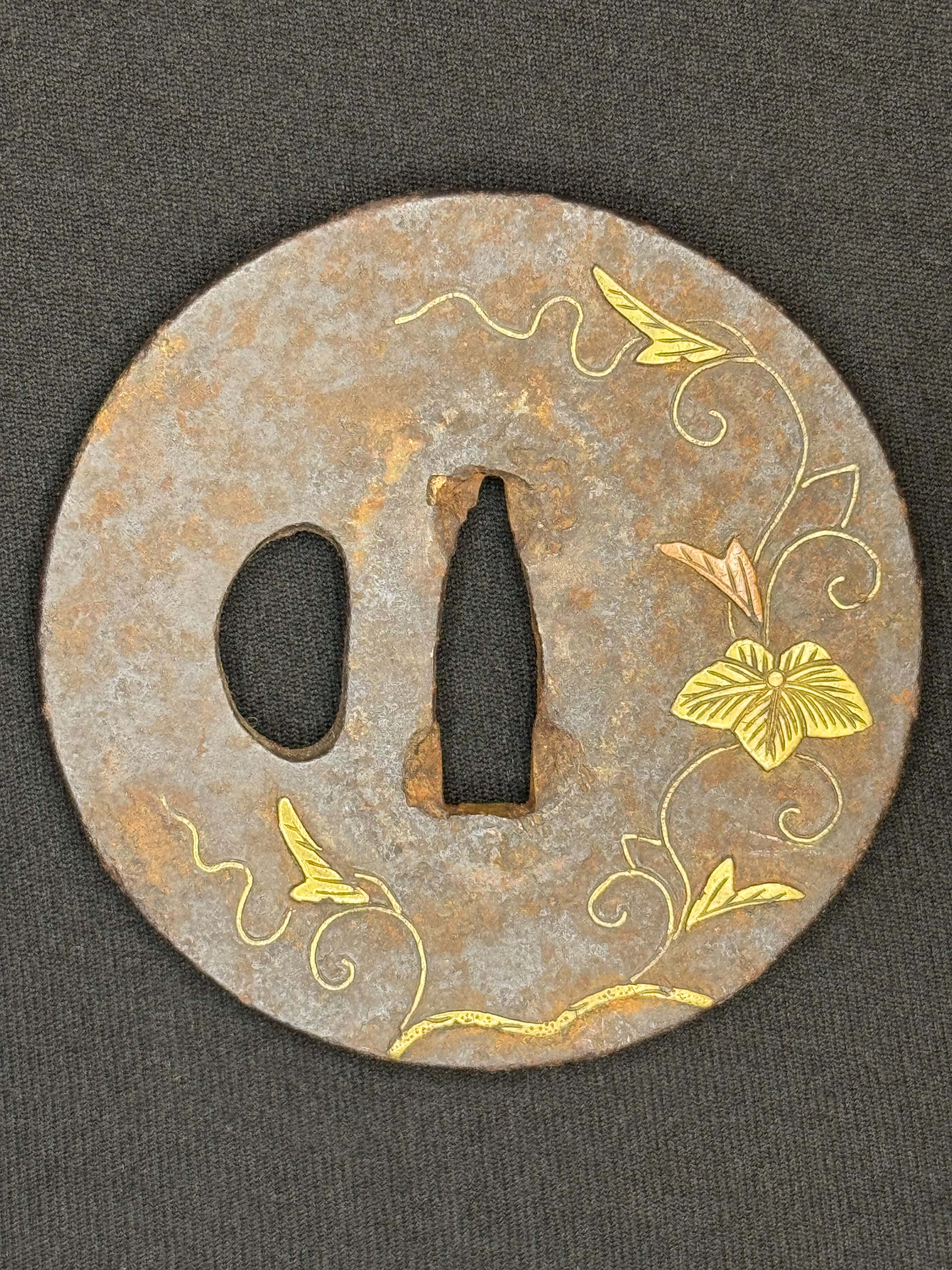 Antique Nihonto - wakizashi in Koshirae, signed Bishu Osafune Sukesada (unverified)