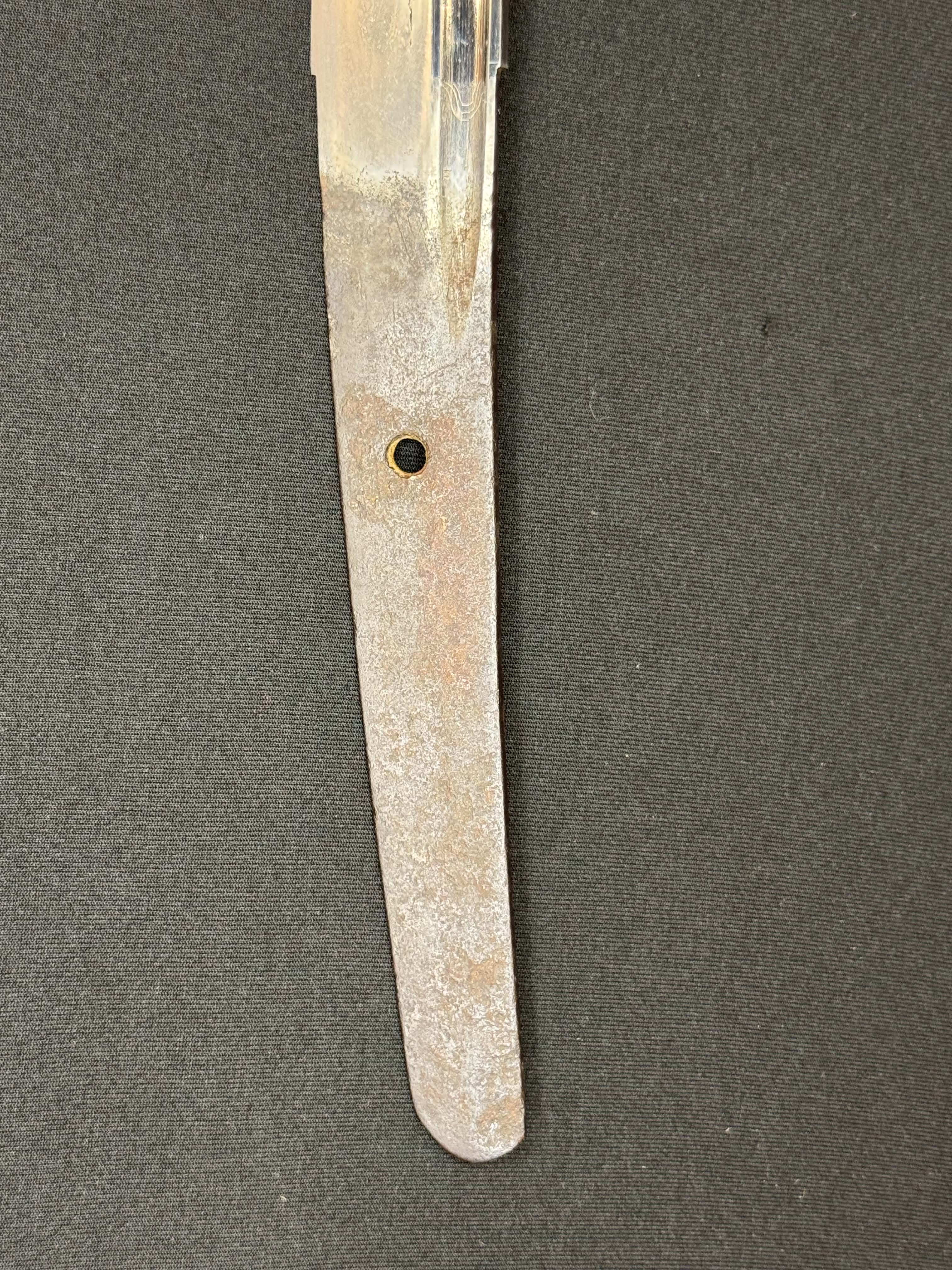 Antique Nihonto - Muromachi (5-600 years old) Katana in Koshirae, NBTHK attributed to Naminohira