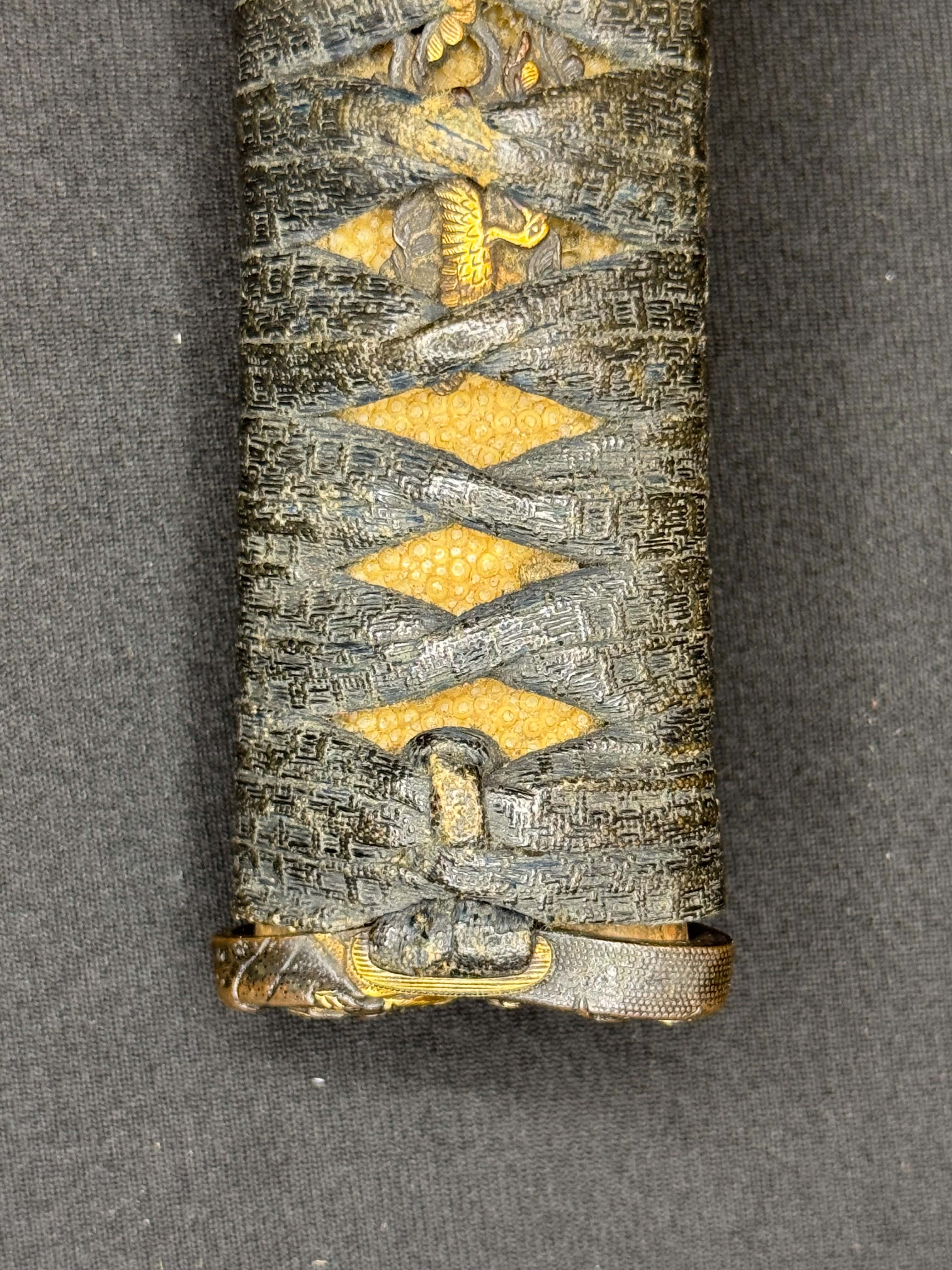 Antique Nihonto - Wakizashi with koshirae, Tsunagigaki attributed to Shimosaka