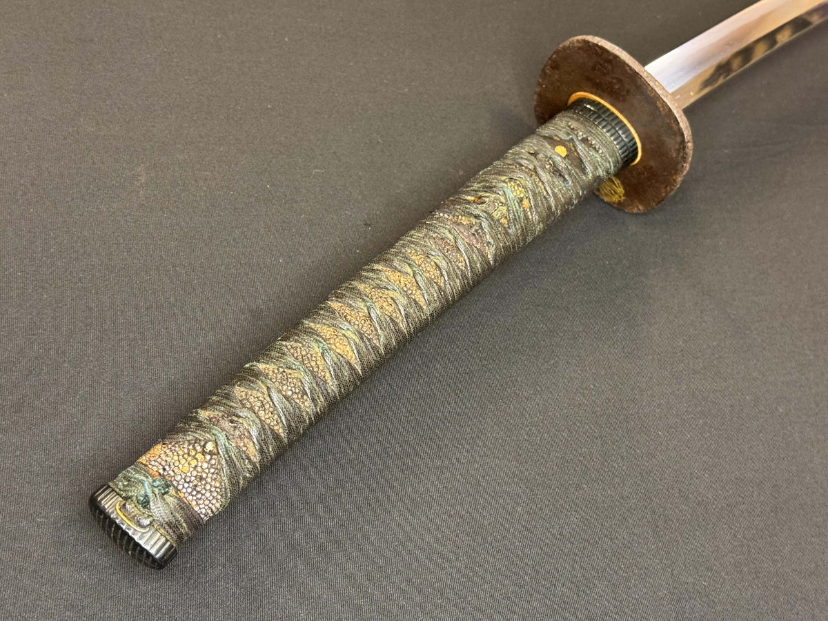 Antique Nihonto - Early Muromachi (about 550 years old) Katana with Koshirae