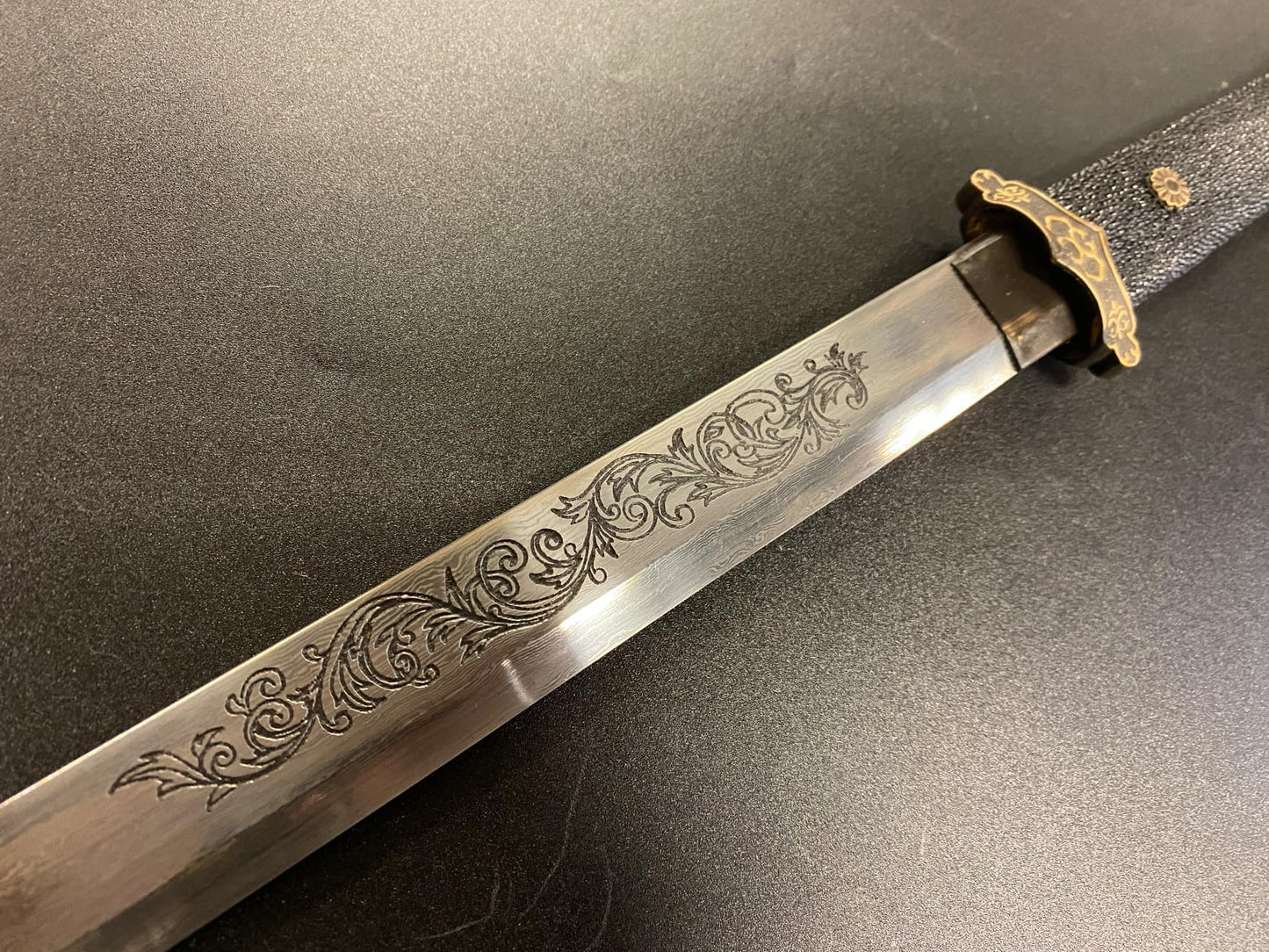 Pre-Owned Lattice Tang Dao - Damascus, Brass fittings