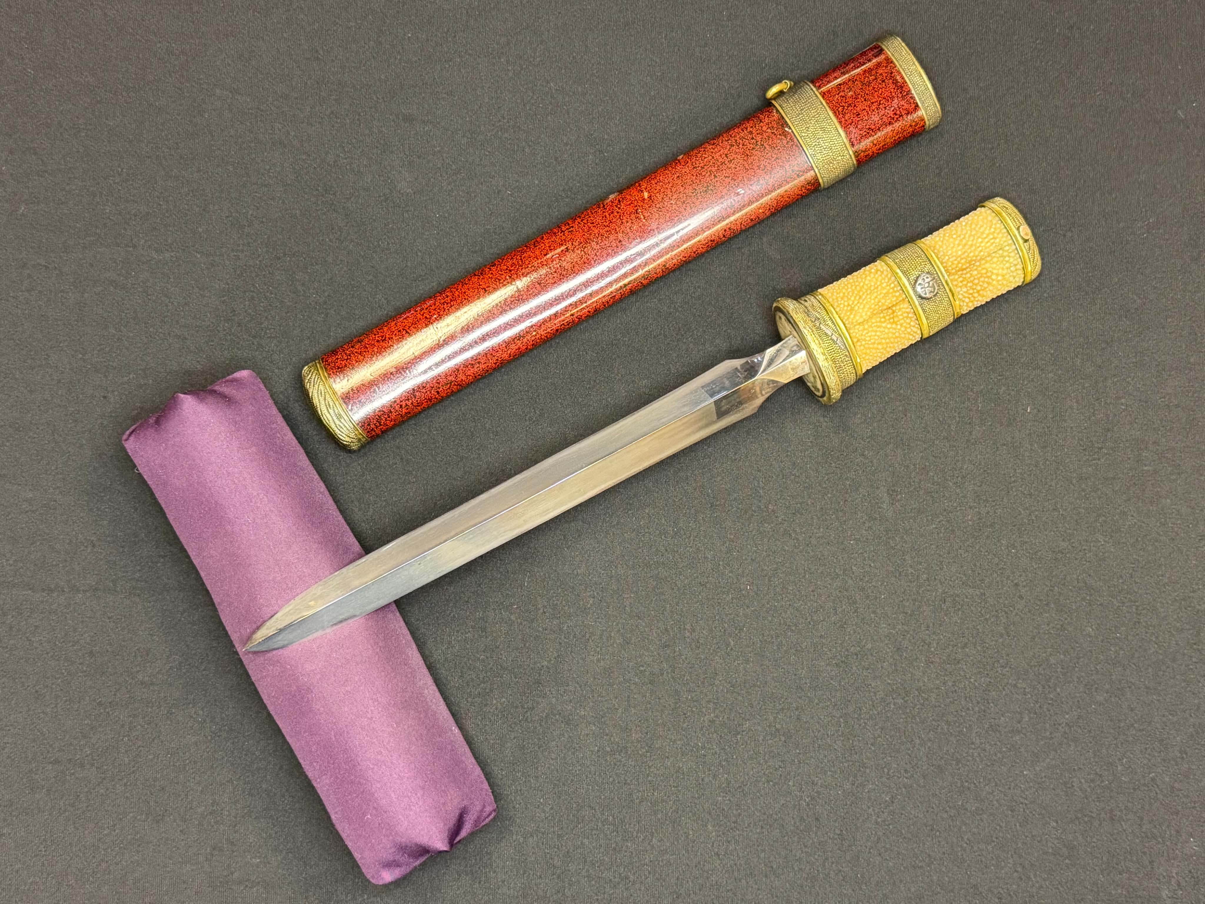 Antique Nihonto - Edo Period (150-400 years old) Yari in Tanto Koshirae, signed Shimosaka
