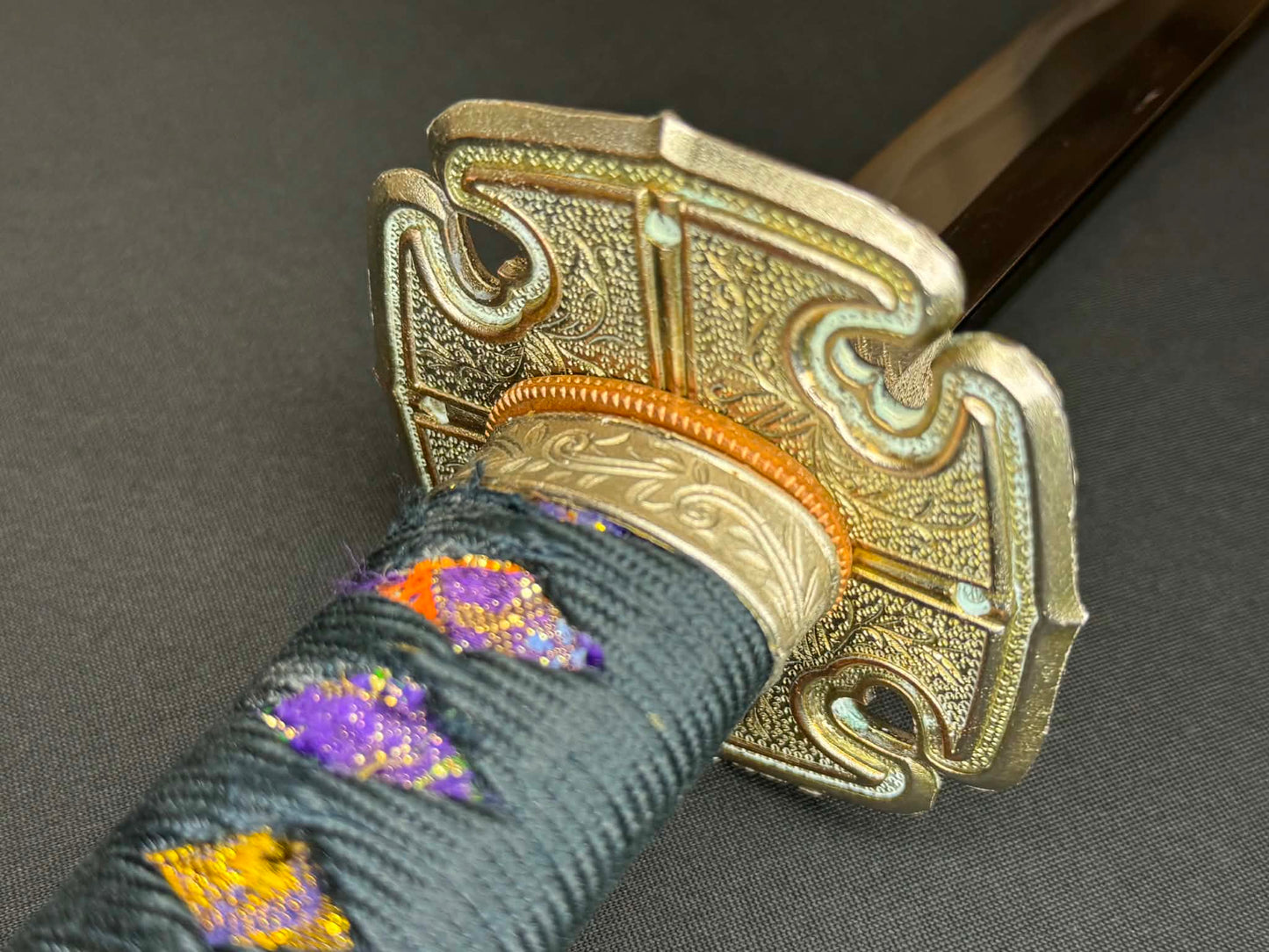 Antique Nihonto - Possible BATTLE DAMAGE Katana in Tachi Koshirae, signed Kunimune (unverified)