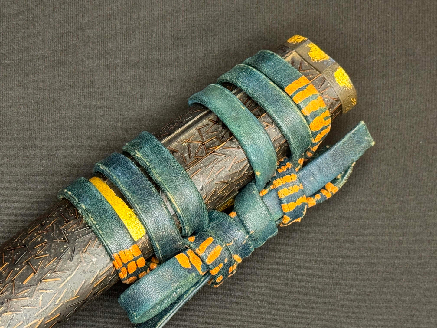 Antique Nihonto - Late Muromachi Tanto in Koshirae, signed Kanesugi (unverified)