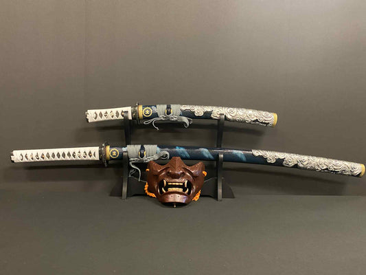 Premium Ghost of Tsushima Katana - Tanto Daishou - folded steel, clay tempered with free Menpo