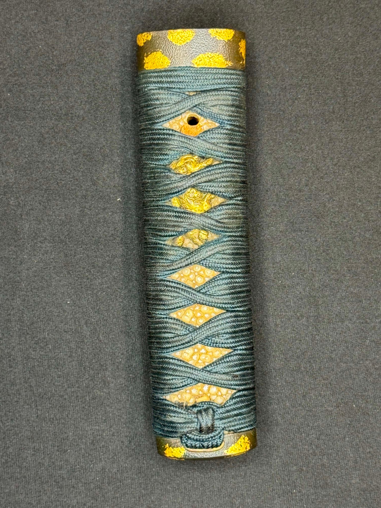 Antique Nihonto - Late Muromachi Tanto in Koshirae, signed Kanesugi (unverified)
