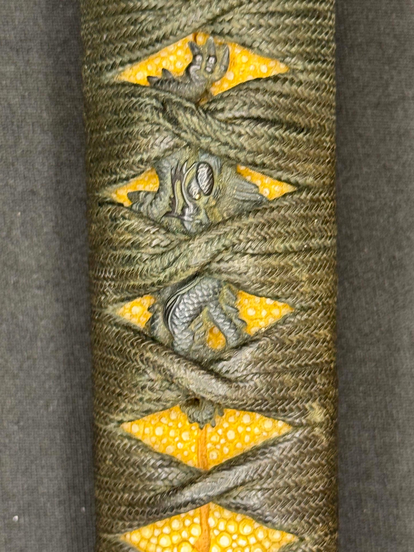Antique Nihonto - Muromachi (5-600 years old) LONG Katana in Koshirae, NBTHK attributed to Kashu Yukimitsu