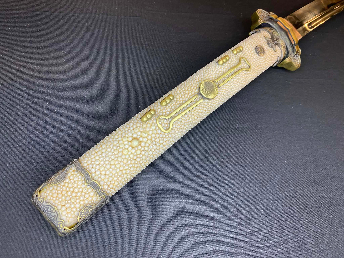 Dragonspring Emperor Tachi - Ruby Efu - Kogarasu Hitatsura