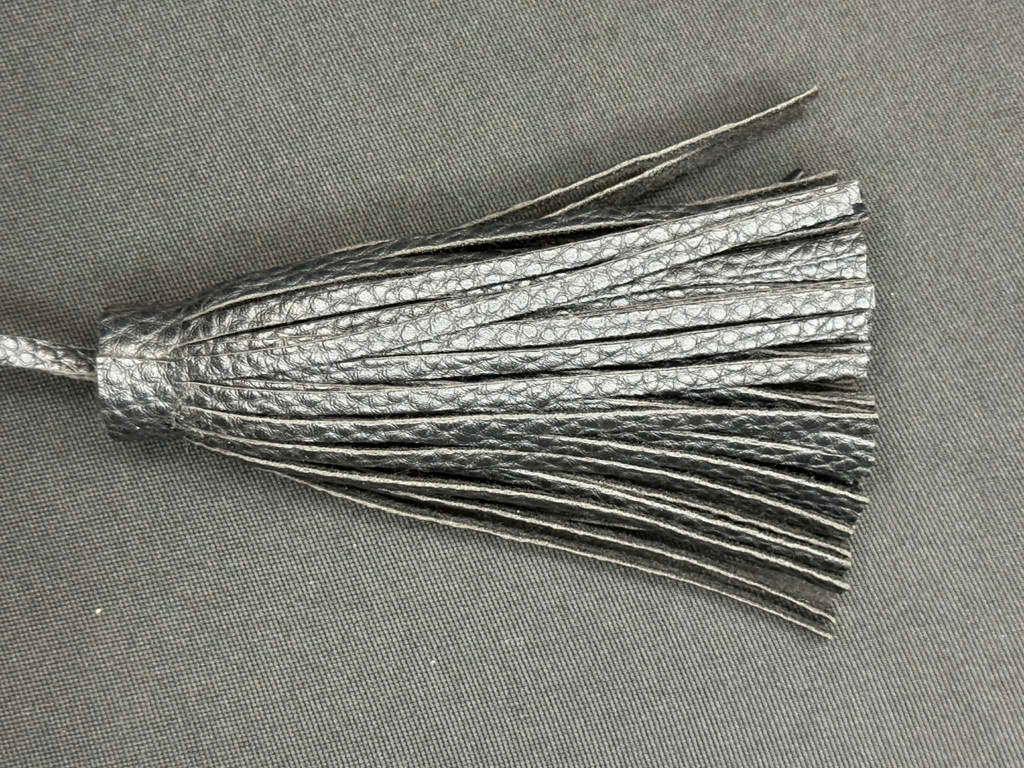 Antique Nihonto - Shobu wakizashi in Koshirae