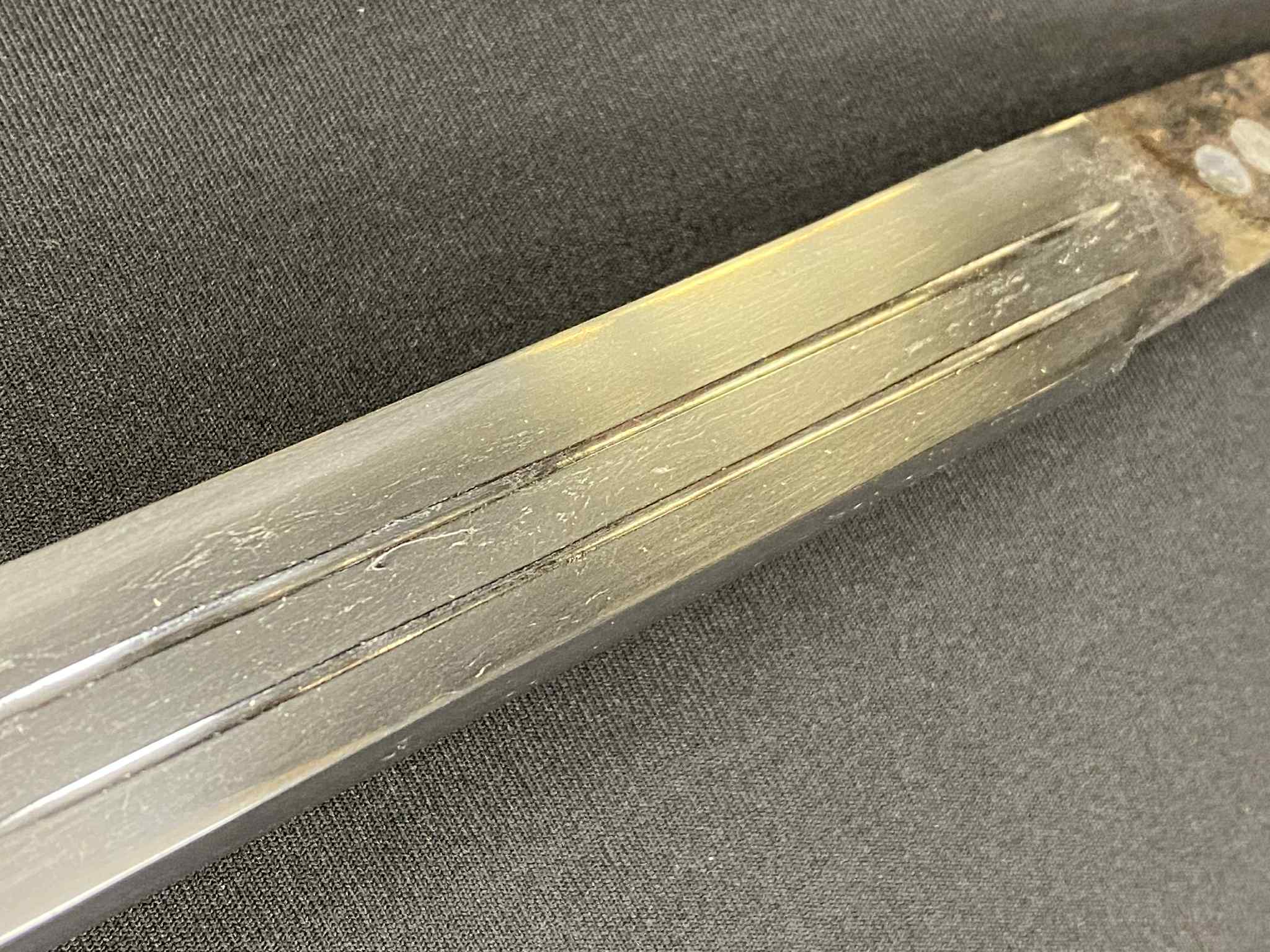 Antique Nihonto - Late Muromachi Eiroku Era (450 years old) Tanto in Koshirae, signed Kanemachi, NTHK certified