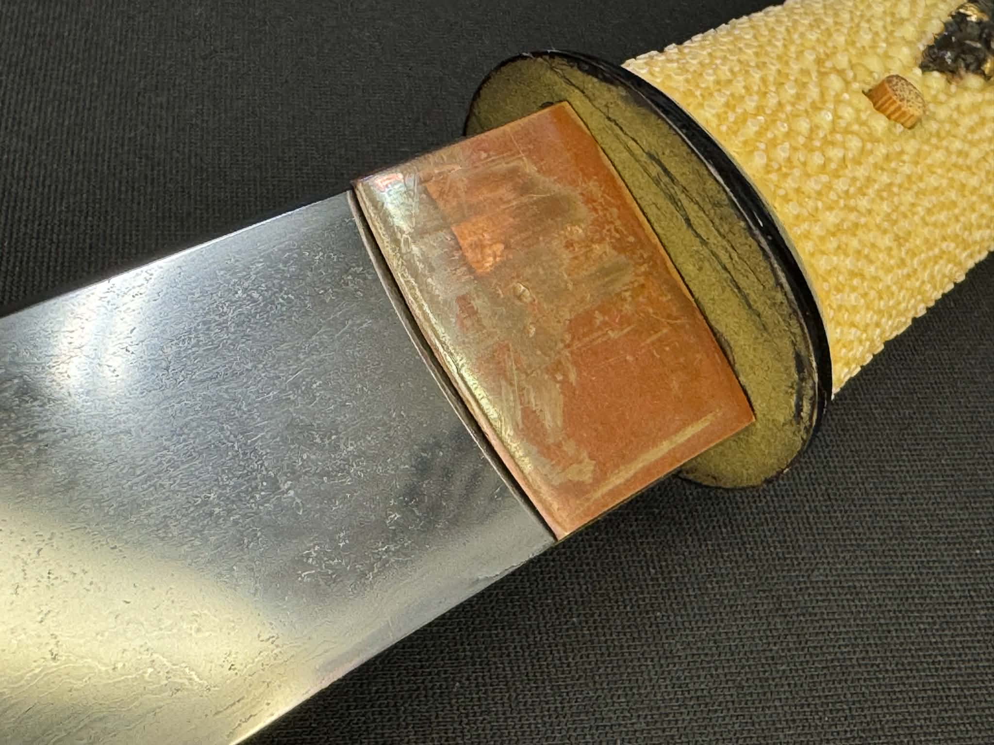 Antique Nihonto -  Edo Period (150-300 years old) Tanto in Koshirae - Signed Sekishu Ju Kiyoshige (unverified)