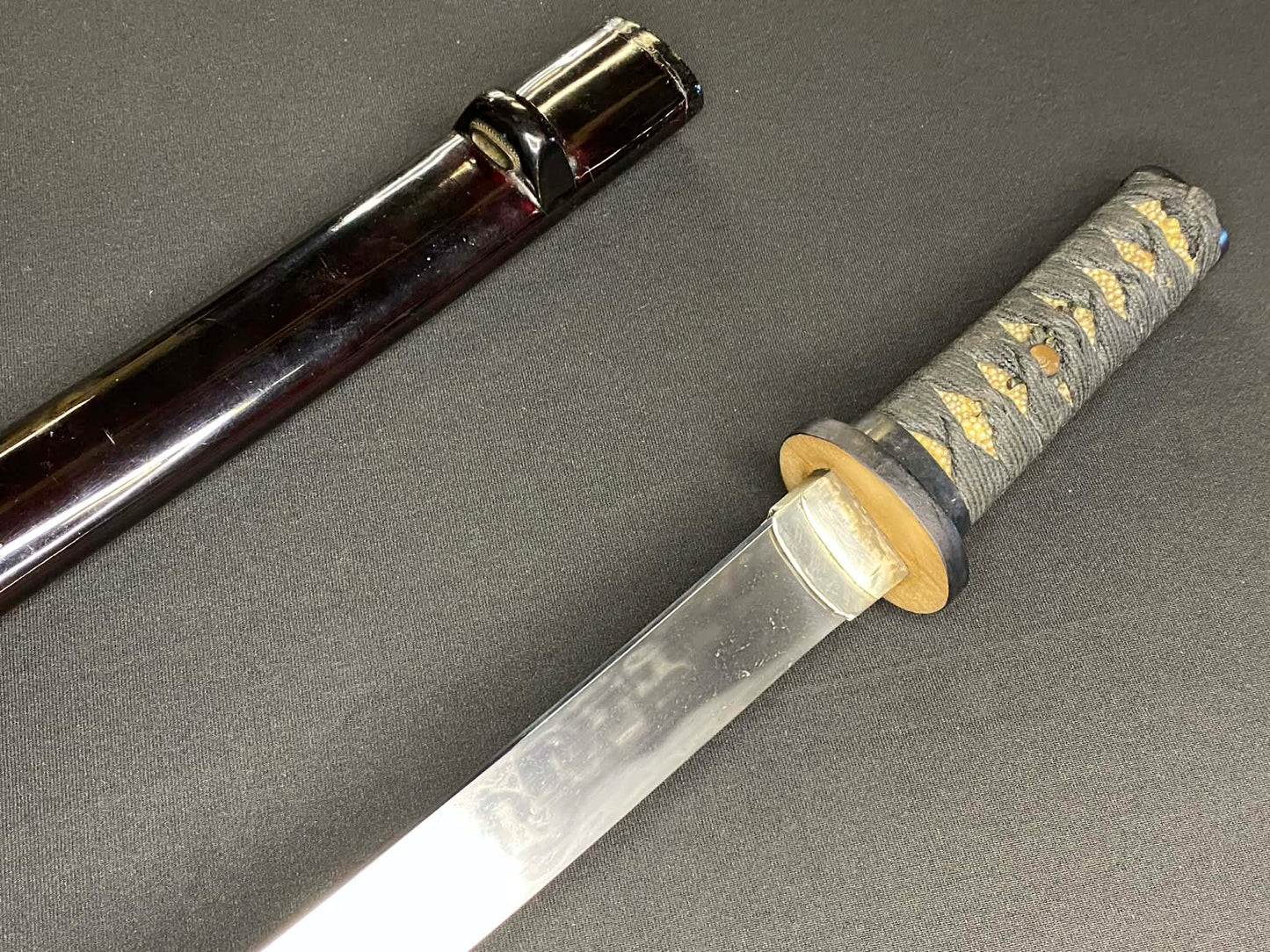 Antique Nihonto - Wakizashi in Koshirae - attributed to Tsunahiro by Shibata Matsuo