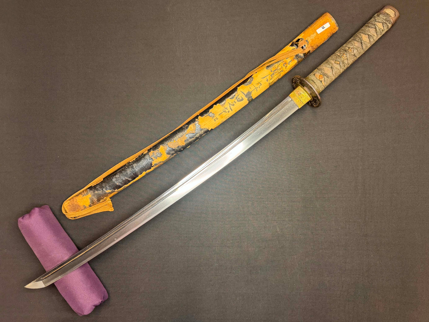 Antique Nihonto - Wakizashi in Koshirae, signed Bishu Osafune Sukesada
