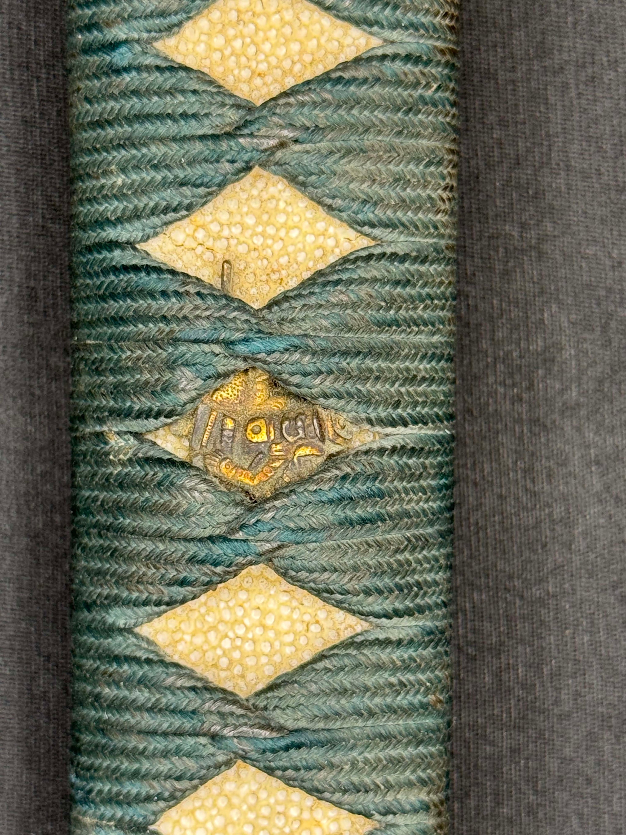 Antique Nihonto - Late Muromachi (4-500 years old) Katana in Koshirae, signed Bishu Osafune Sukesada, Dated August 1525 (not verified)