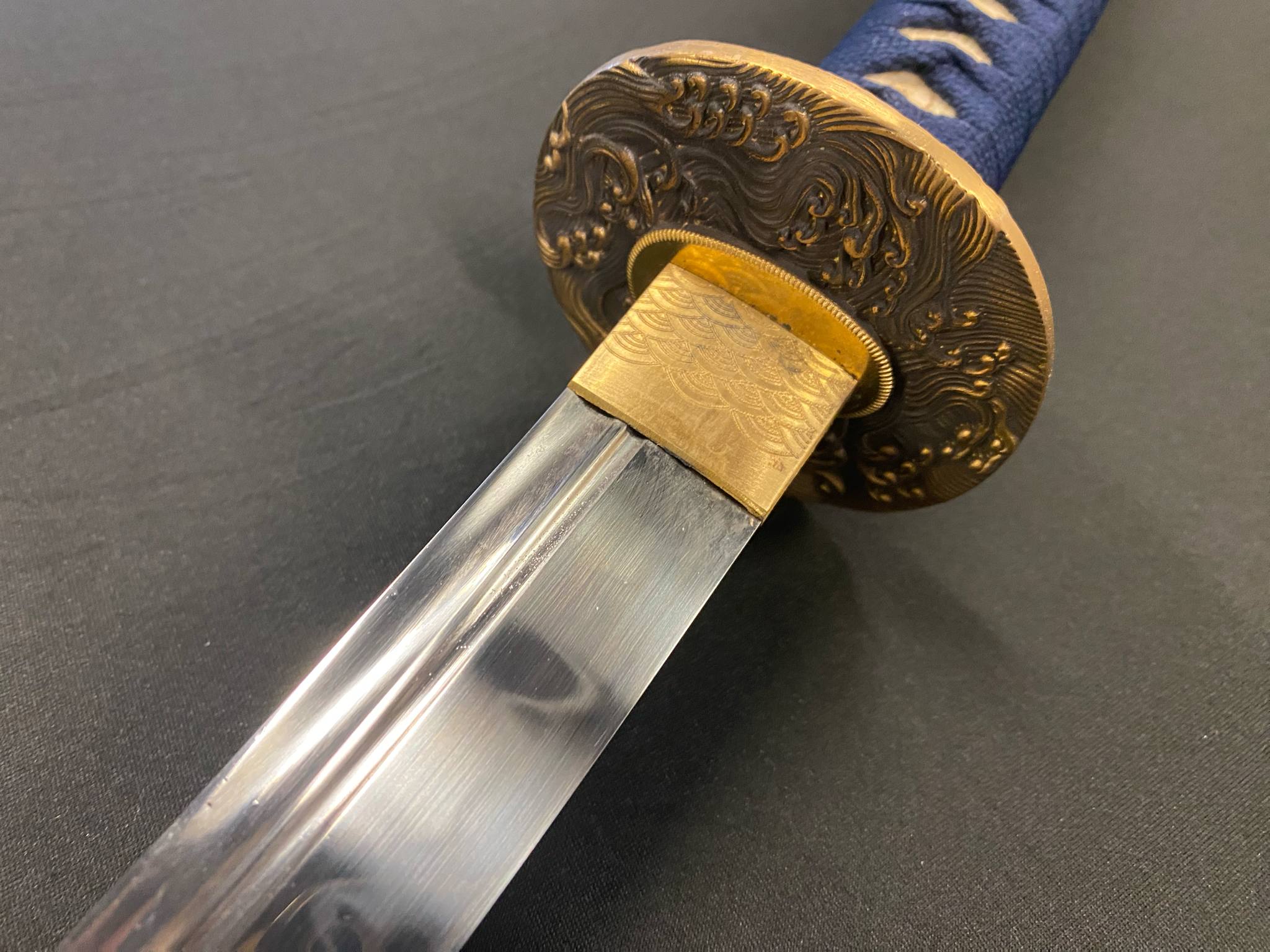 Nagamaki - Blue Wave - T10 Clay Tempered