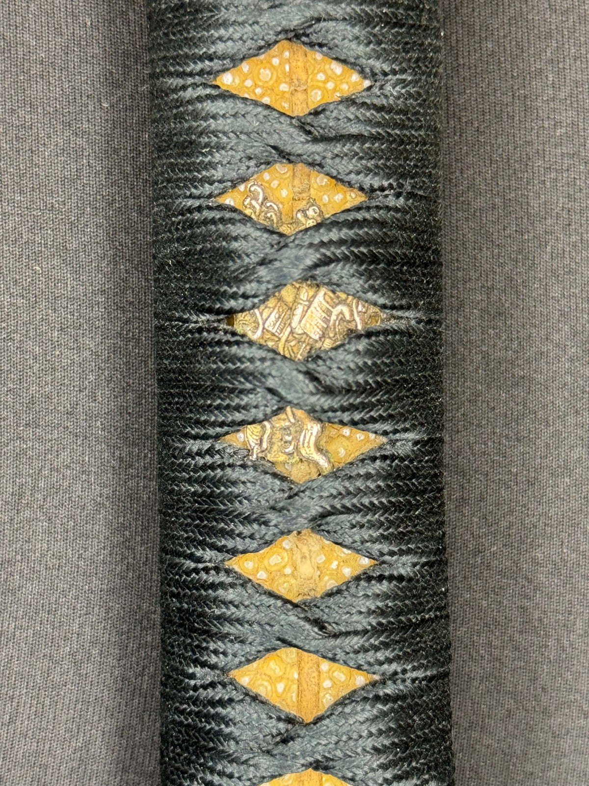 Antique Nihonto - Early Edo Katana in Koshirae, NBTHK attributed to Yamato No Kami Tadayuki, Dated Kyohou 6