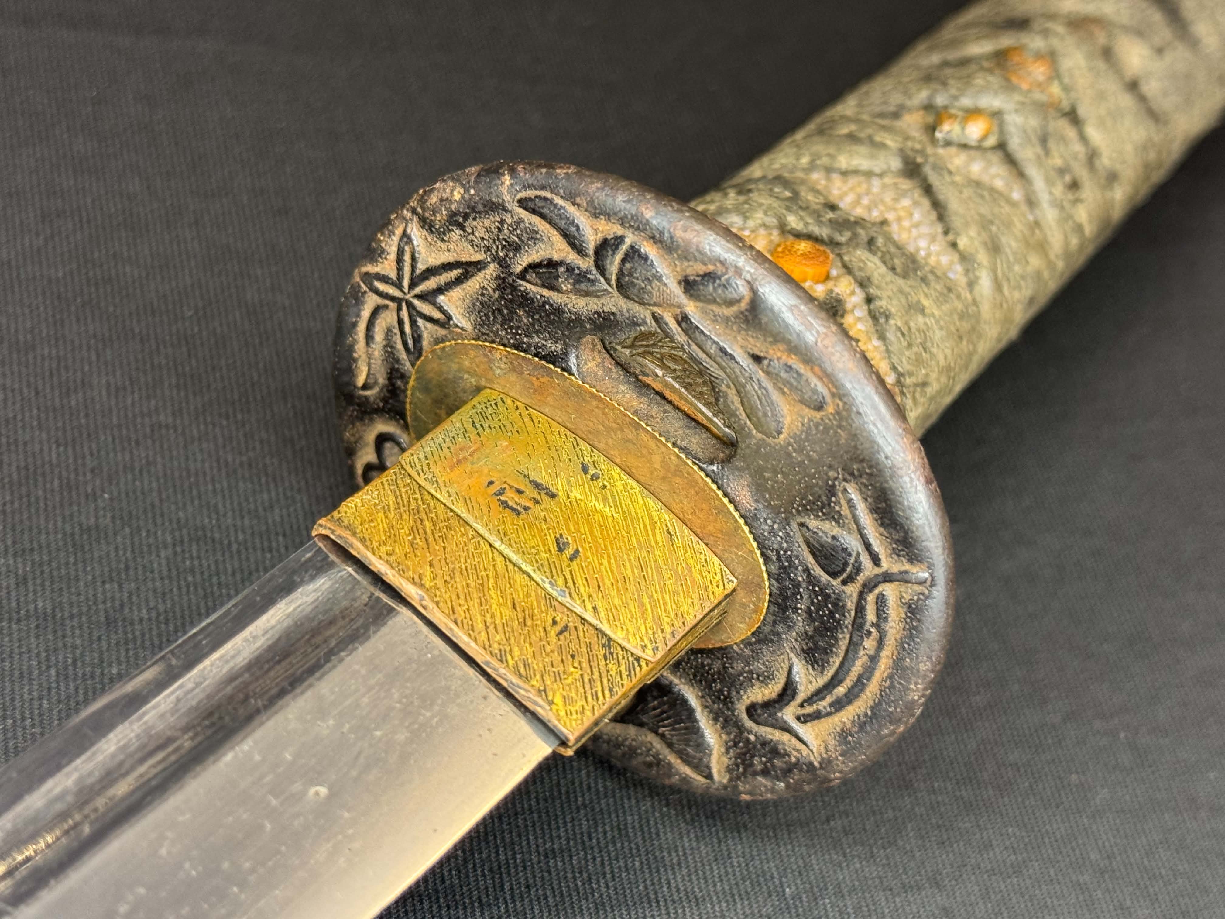Antique Nihonto - Wakizashi in Koshirae, signed Bishu Osafune Sukesada