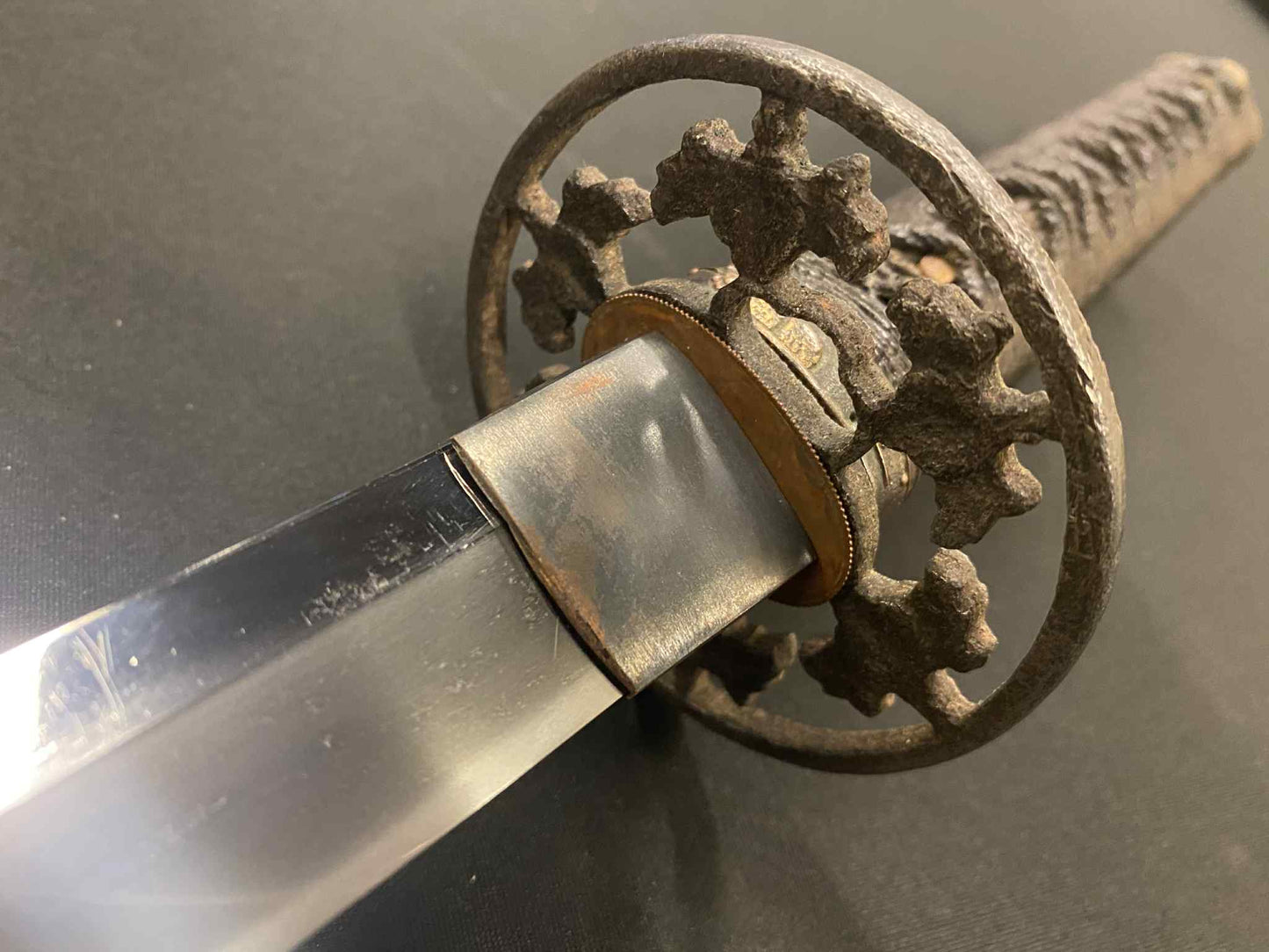 Antique Nihonto - Katana in Koshirae - Late Muromachi, unsigned